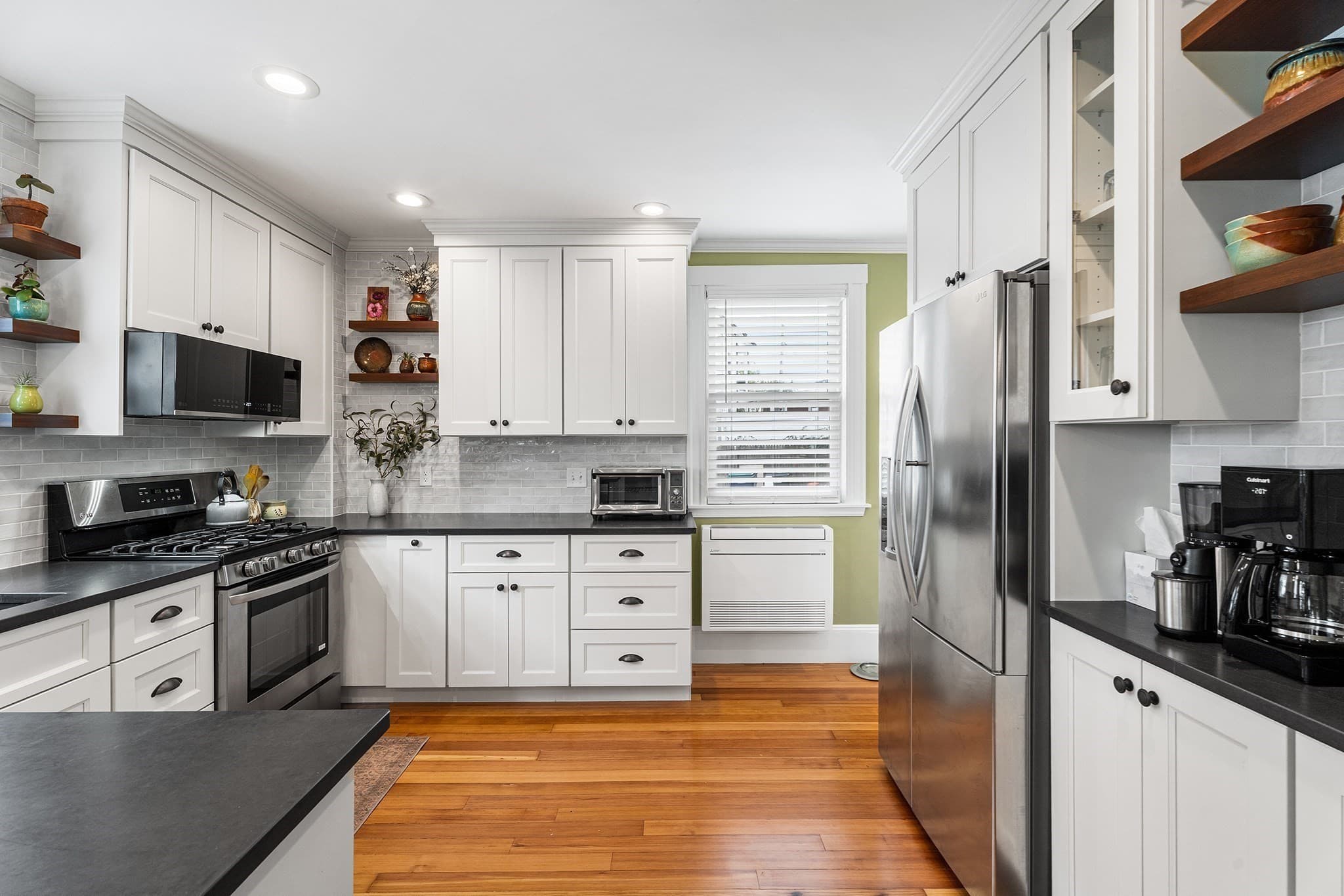 Condominium at 5 Bradford Street # 1, Salem MA 01970, Salem, photo 8 of 39