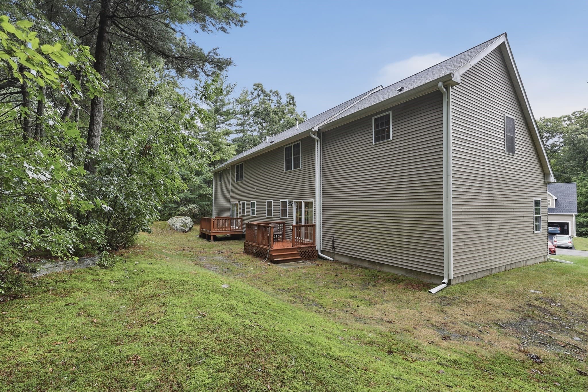 Condominium at 4 Oakes Circle # 4, Millbury MA 01527, Millbury, photo 30 of 32