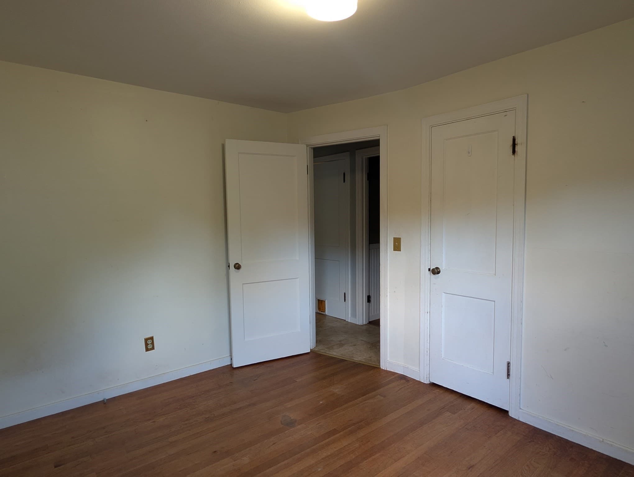 Single Family Residence at 12 Linda St, South Hadley MA 01075, South Hadley, photo 7 of 17