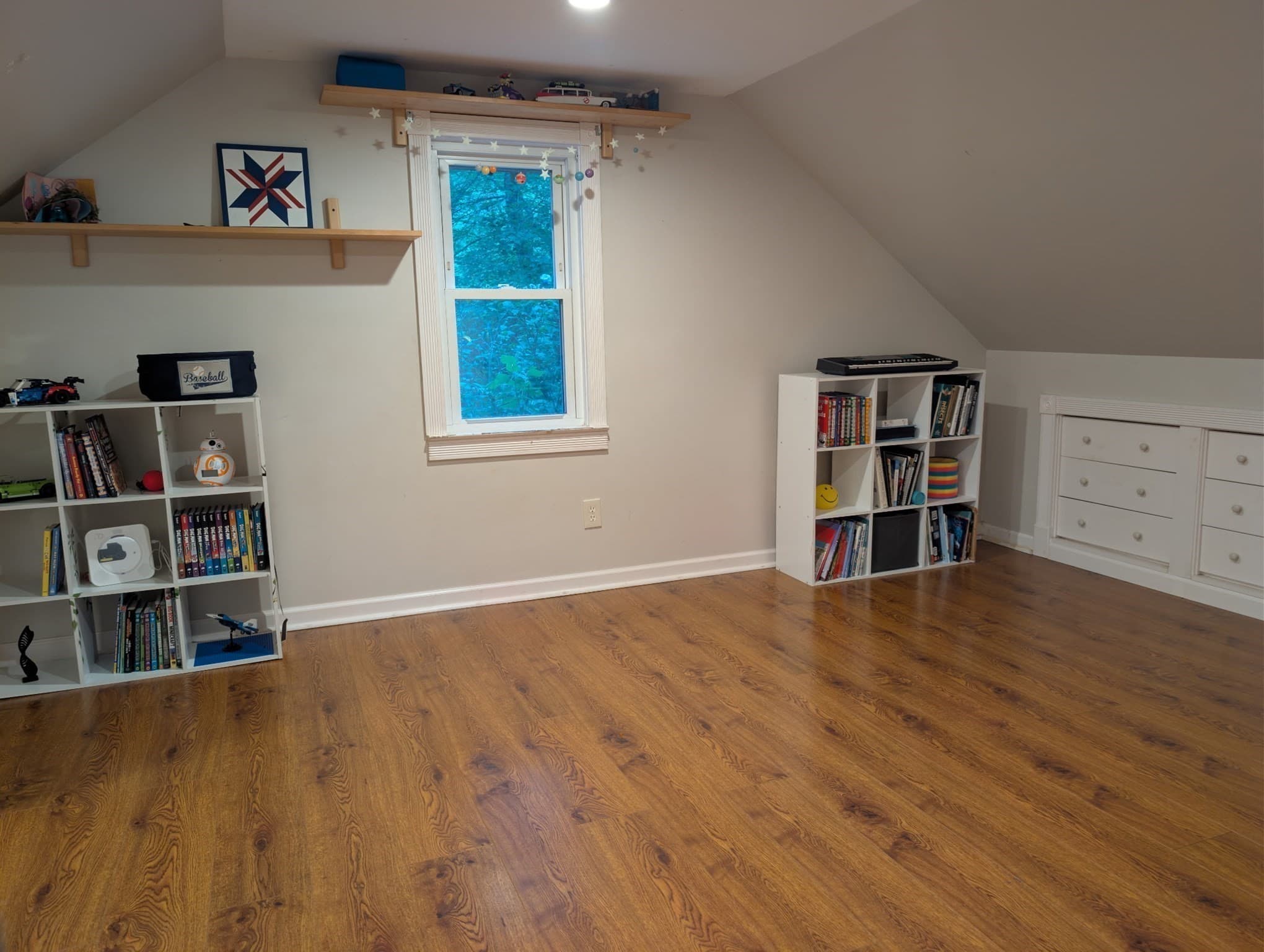 Single Family Residence at 12 Linda St, South Hadley MA 01075, South Hadley, photo 11 of 17