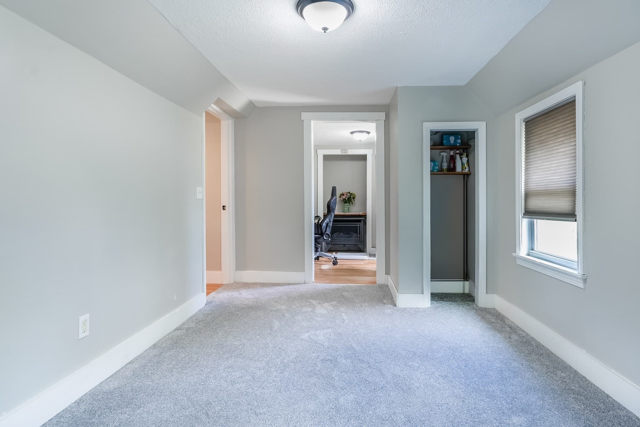 Single Family Residence at 5 Baptiste Ave, Wareham MA 02558, Wareham, photo 11 of 19