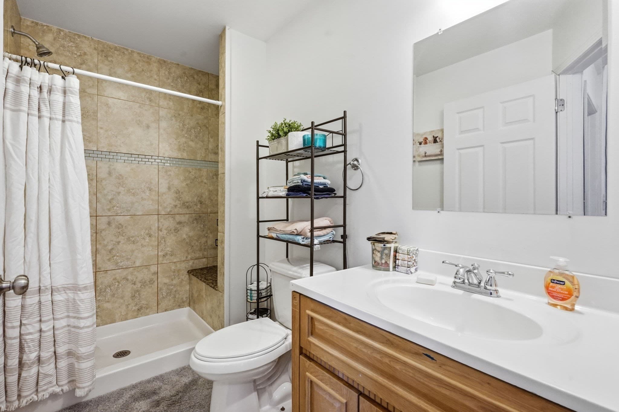 Single Family Residence at 69 Arthur St, Chicopee MA 01013, photo 22 of 25