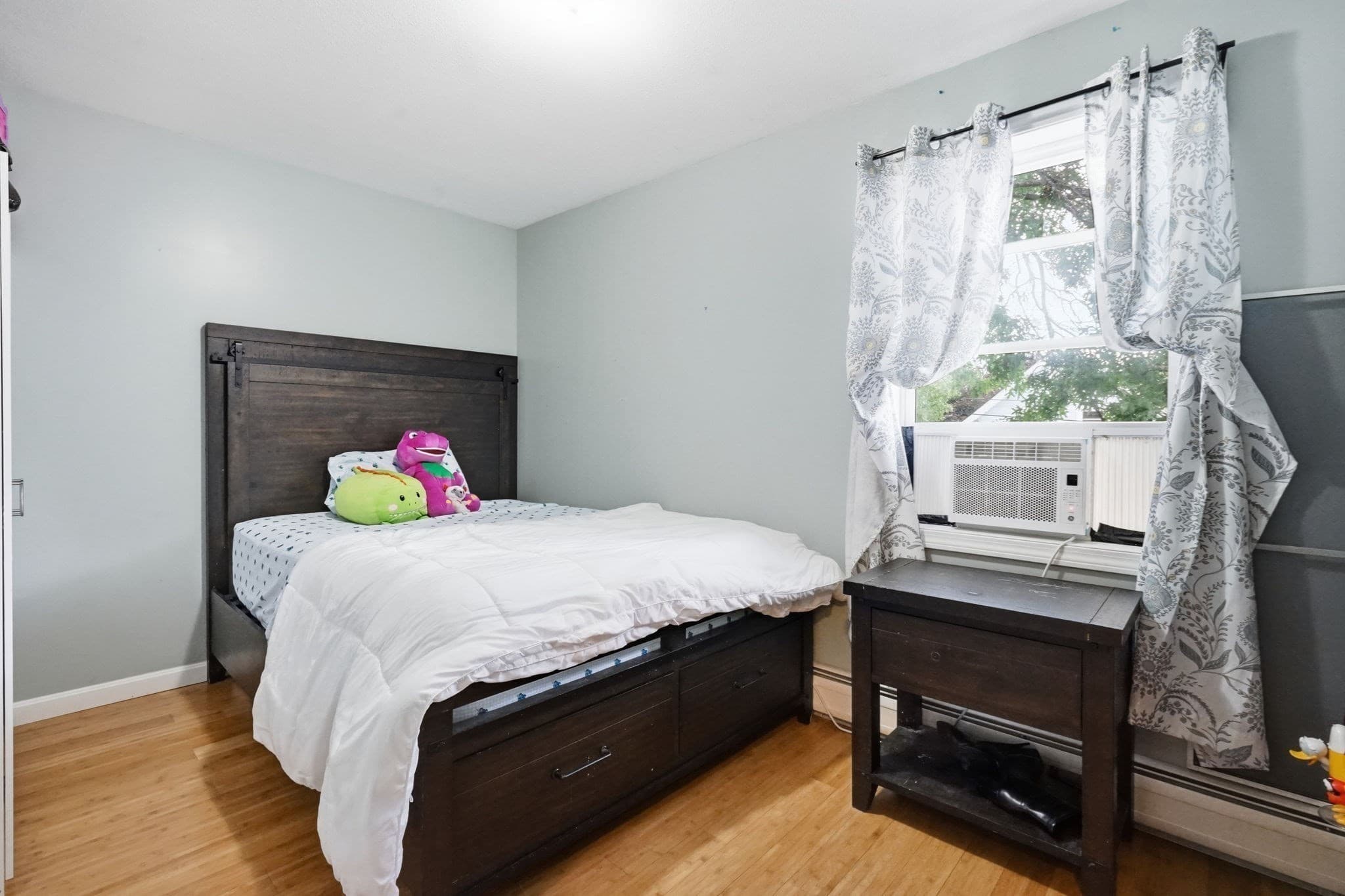 Single Family Residence at 69 Arthur St, Chicopee MA 01013, photo 18 of 25