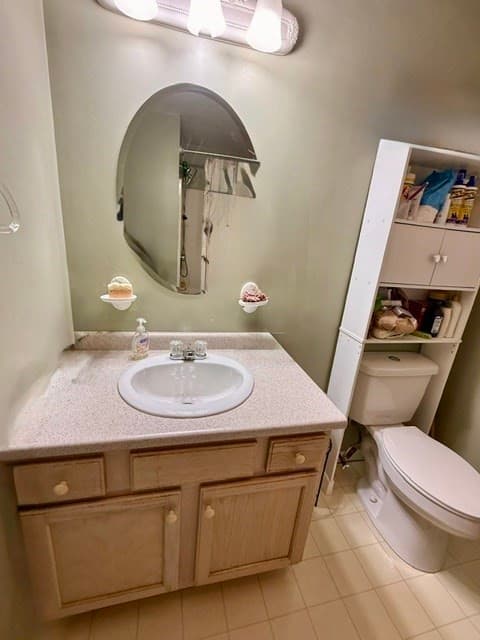 Condominium at 459 County St # 459, Taunton MA 02780, photo 12 of 23