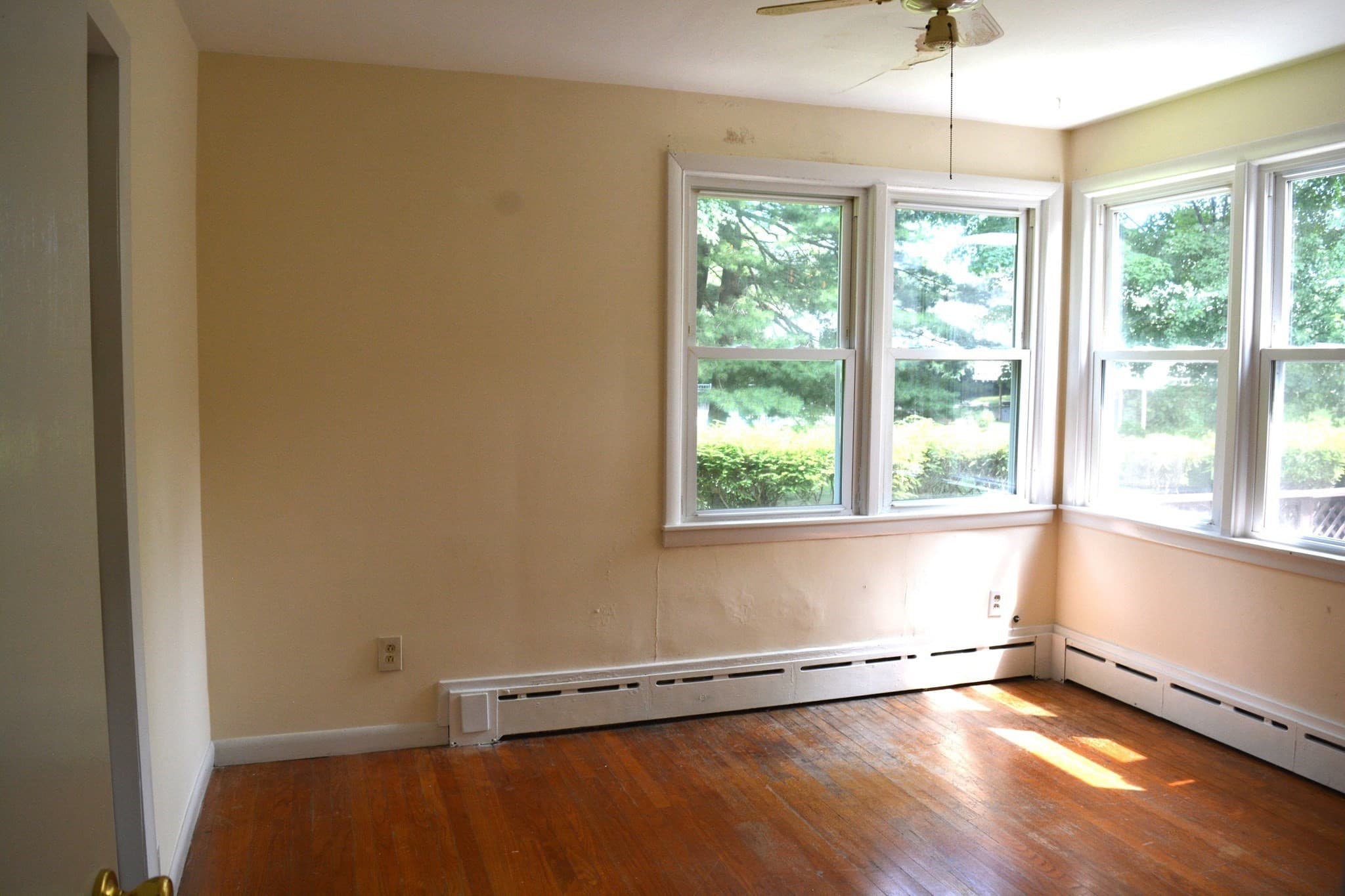 Single Family Residence at 18 Highland Park Drive, West Springfield MA 01089, West Springfield, photo 11 of 36