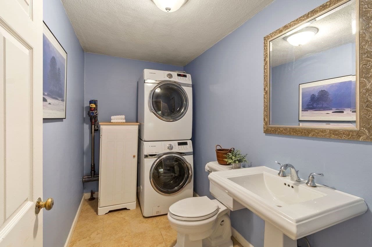 Single Family Residence at 56 Monteiro Way, North Andover MA 01845, North Andover, photo 18 of 41