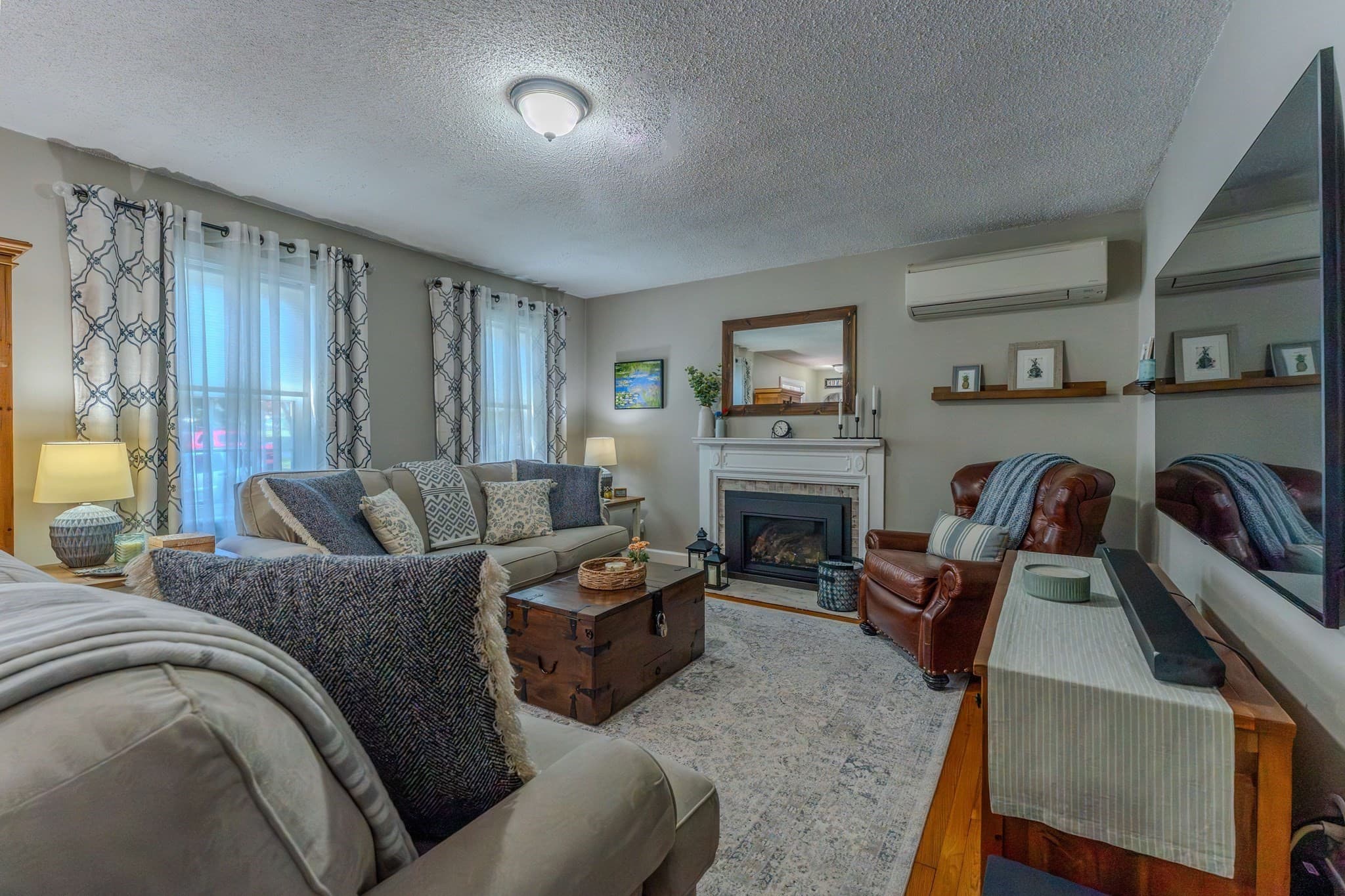 Single Family Residence at 282 Longhill Ave, Somerset MA 02726, Somerset, photo 10 of 35