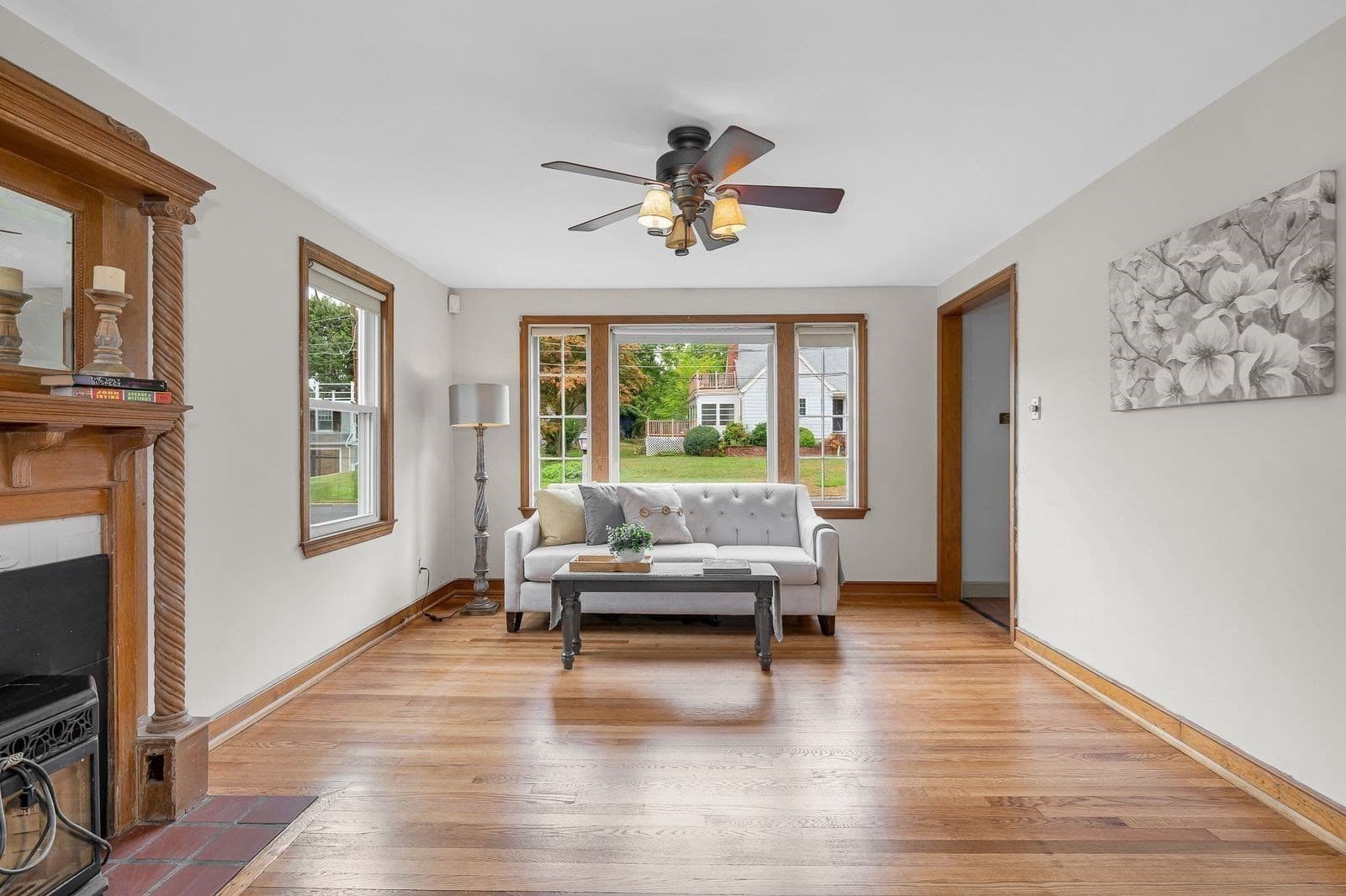 Single Family Residence at 16 Central St, Wakefield MA 01880, photo 7 of 37