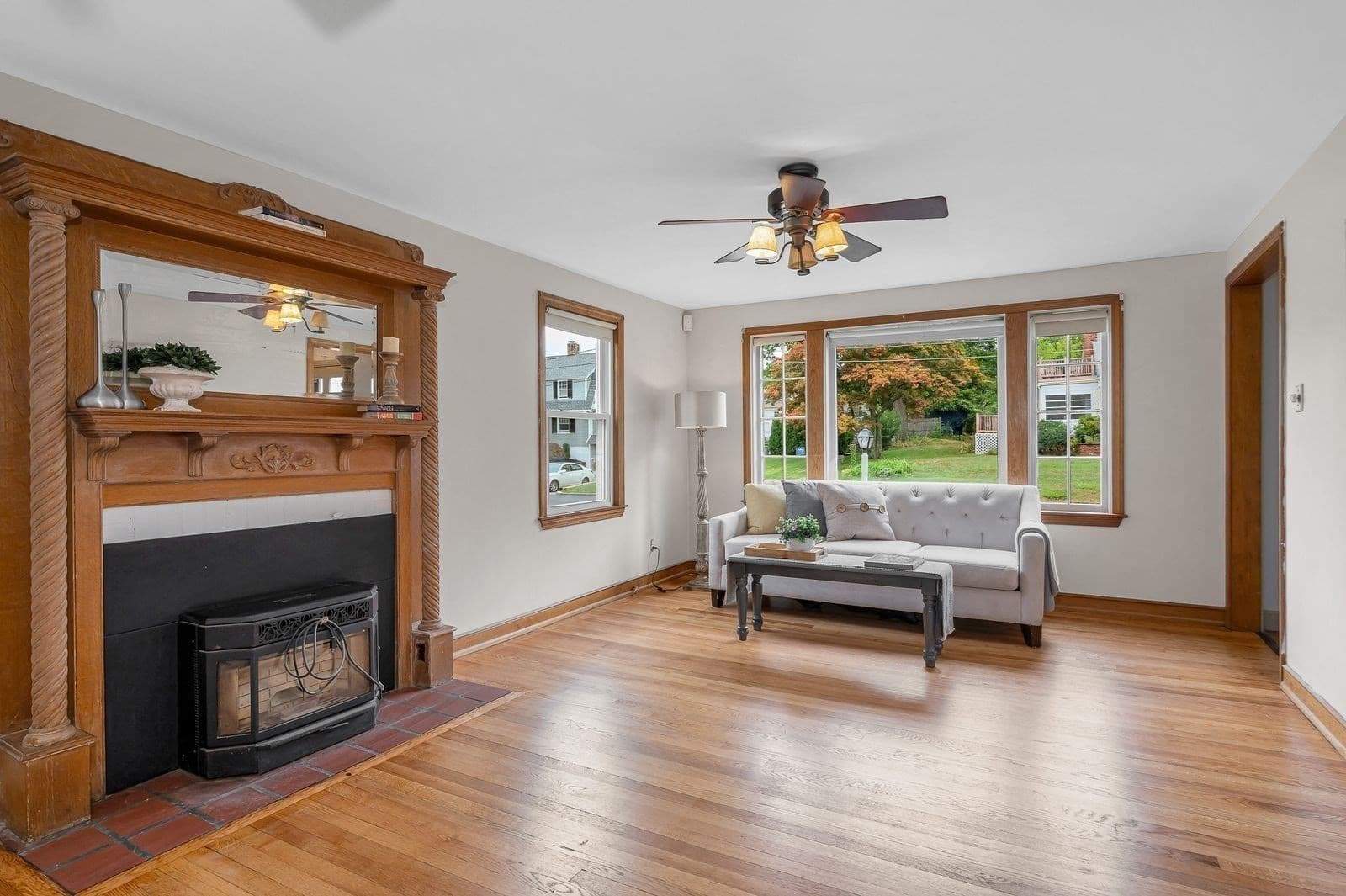 Single Family Residence at 16 Central St, Wakefield MA 01880, photo 8 of 37