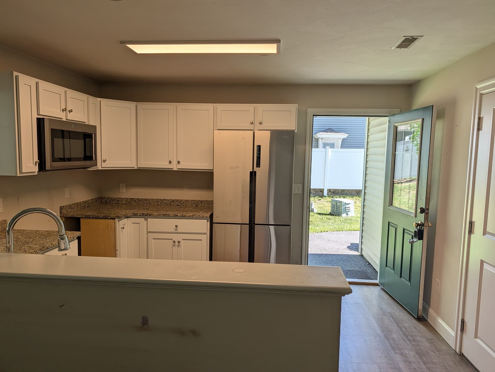 Condominium at 15 Bennett St # 15, Nashua NH 03064, Nashua, photo 10 of 17