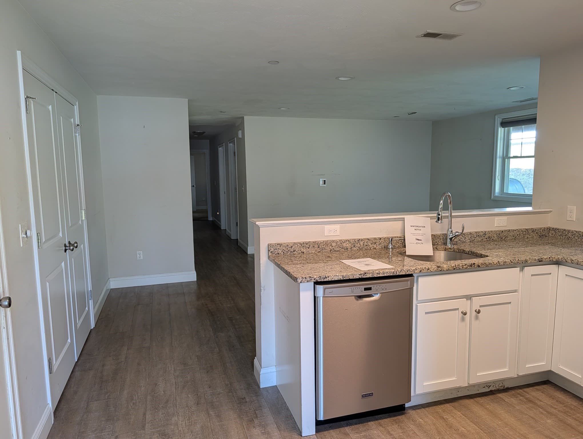 Condominium at 15 Bennett St # 15, Nashua NH 03064, Nashua, photo 4 of 17