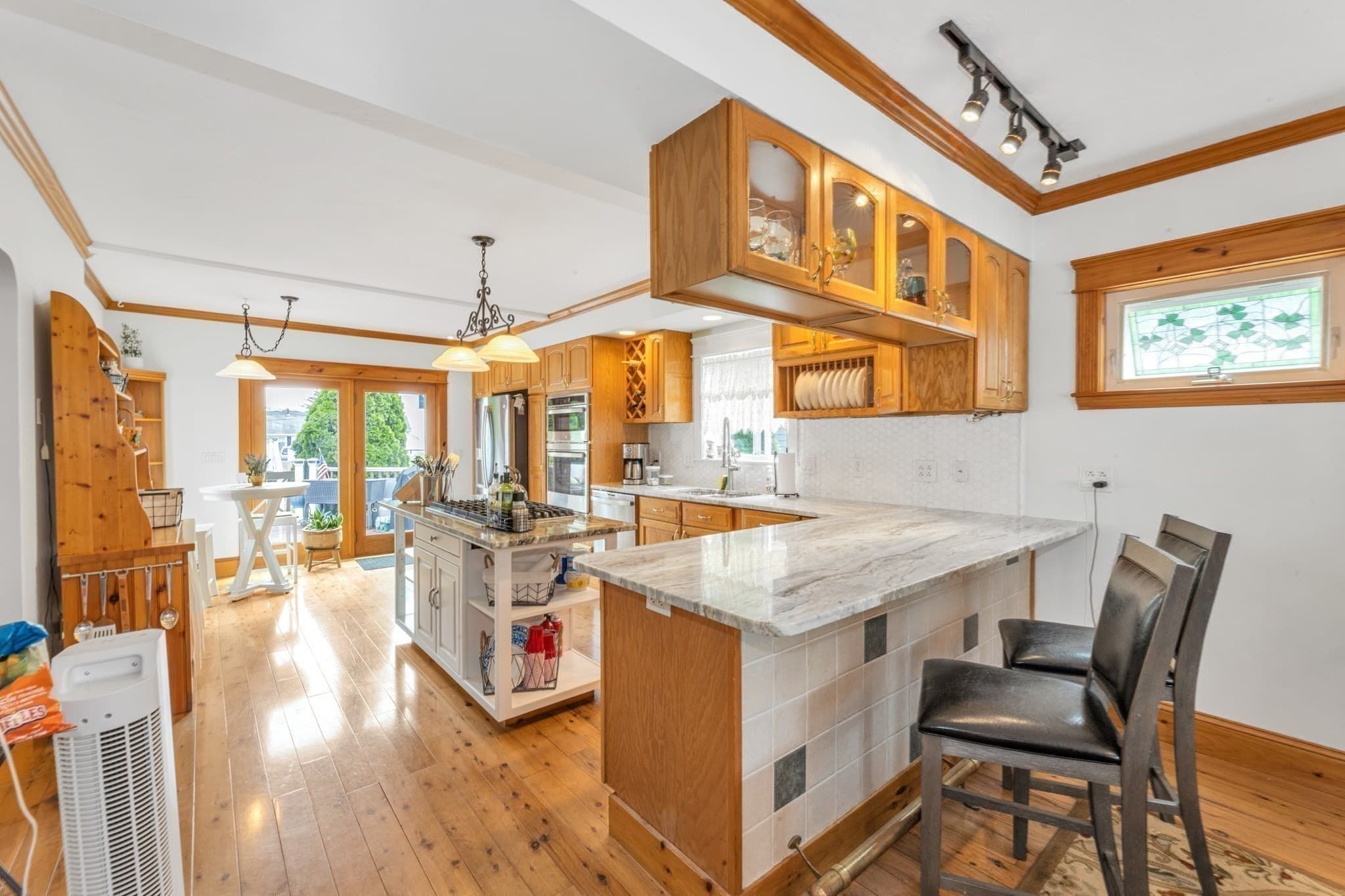 Single Family Residence at 1816 River St, Boston MA 02136, Boston, photo 11 of 42