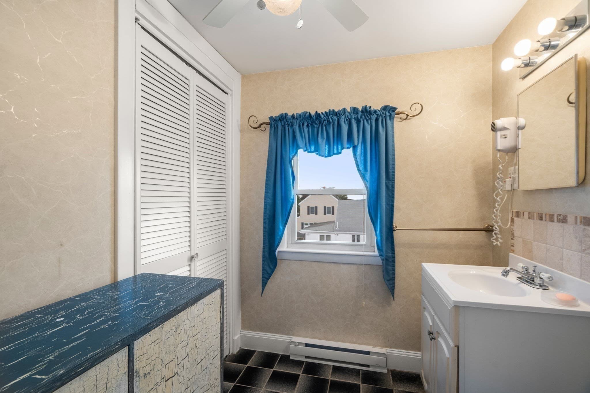 Single Family Residence at 175 Rumney Rd, Revere MA 02151, Revere, photo 12 of 36