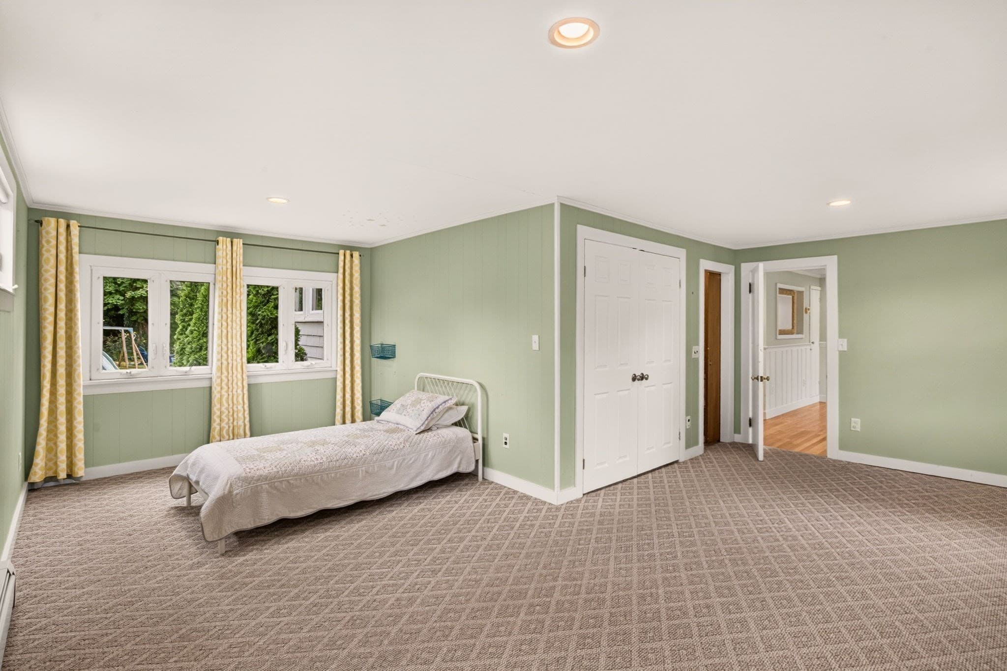 Single Family Residence at 50 Pine St, Falmouth MA 02556, Falmouth, photo 16 of 42