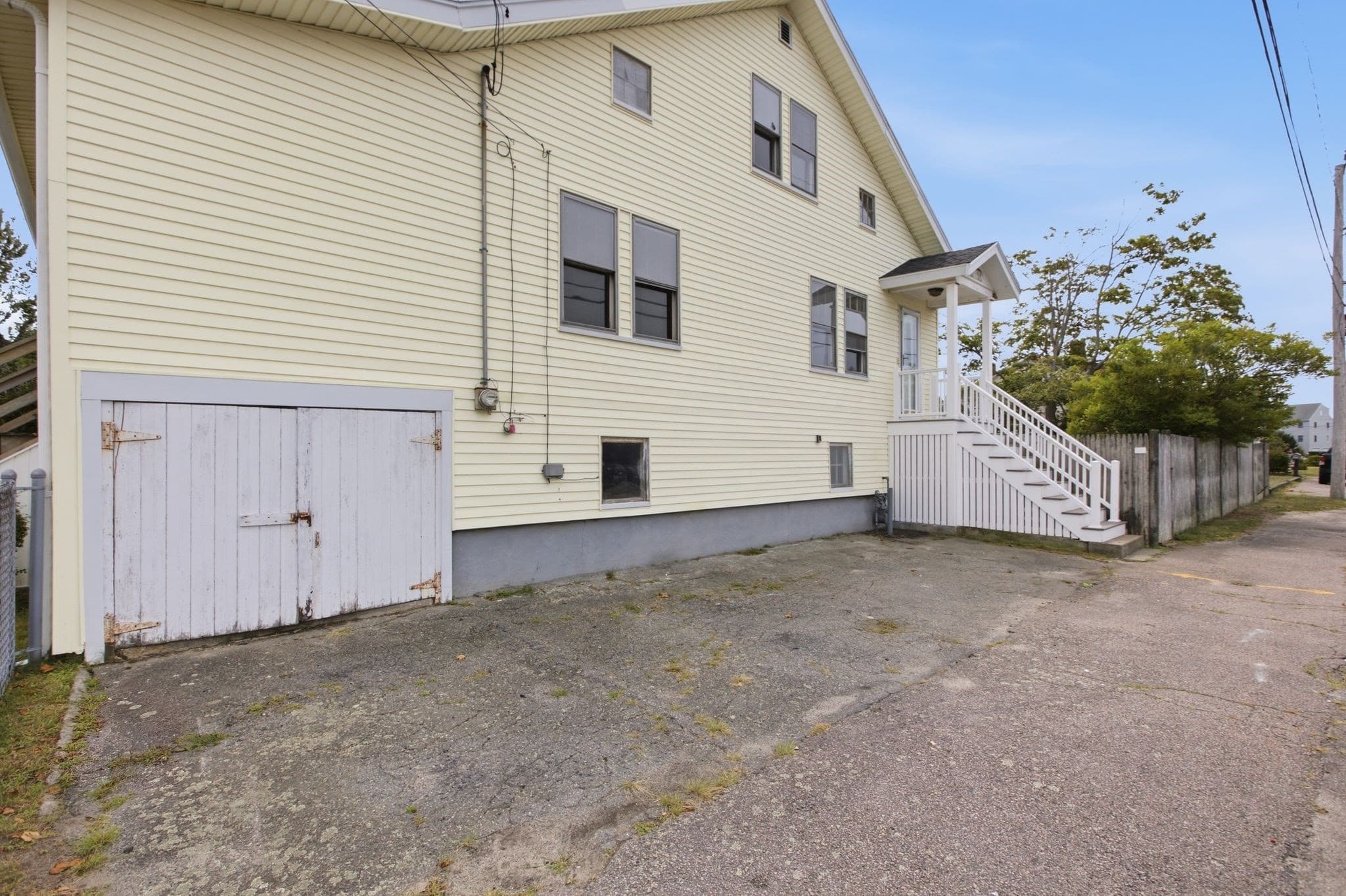 Single Family Residence at 9 Stafford Rd, Hull MA 02045, Hull, photo 13 of 22
