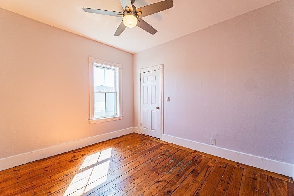 3 Family at 15 Sigel St, Worcester MA 01610, Worcester, photo 17 of 35