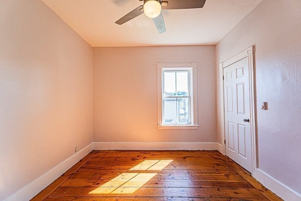 3 Family at 15 Sigel St, Worcester MA 01610, Worcester, photo 19 of 35
