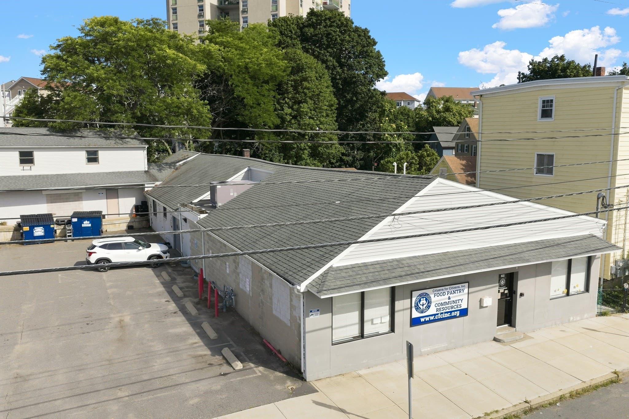 822 Eastern Ave, Fall River MA 02723