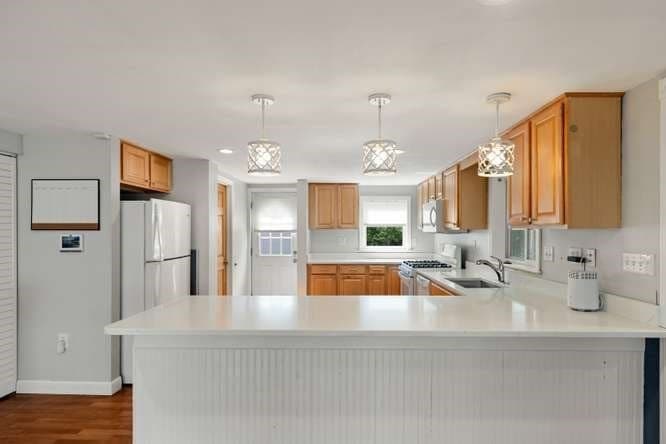Single Family Residence at 8 Herbert St, Wakefield MA 01880, photo 6 of 30