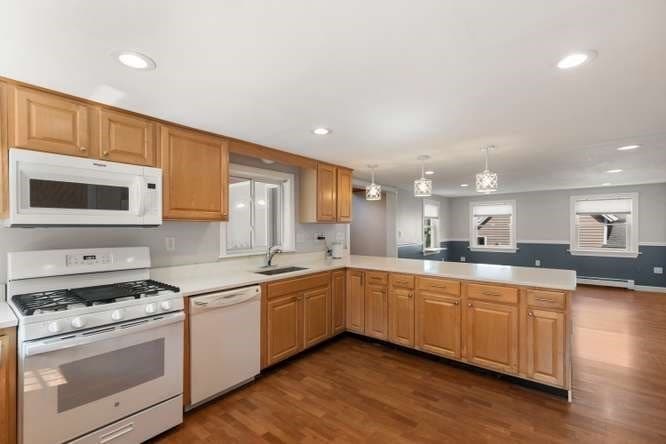 Single Family Residence at 8 Herbert St, Wakefield MA 01880, photo 9 of 30