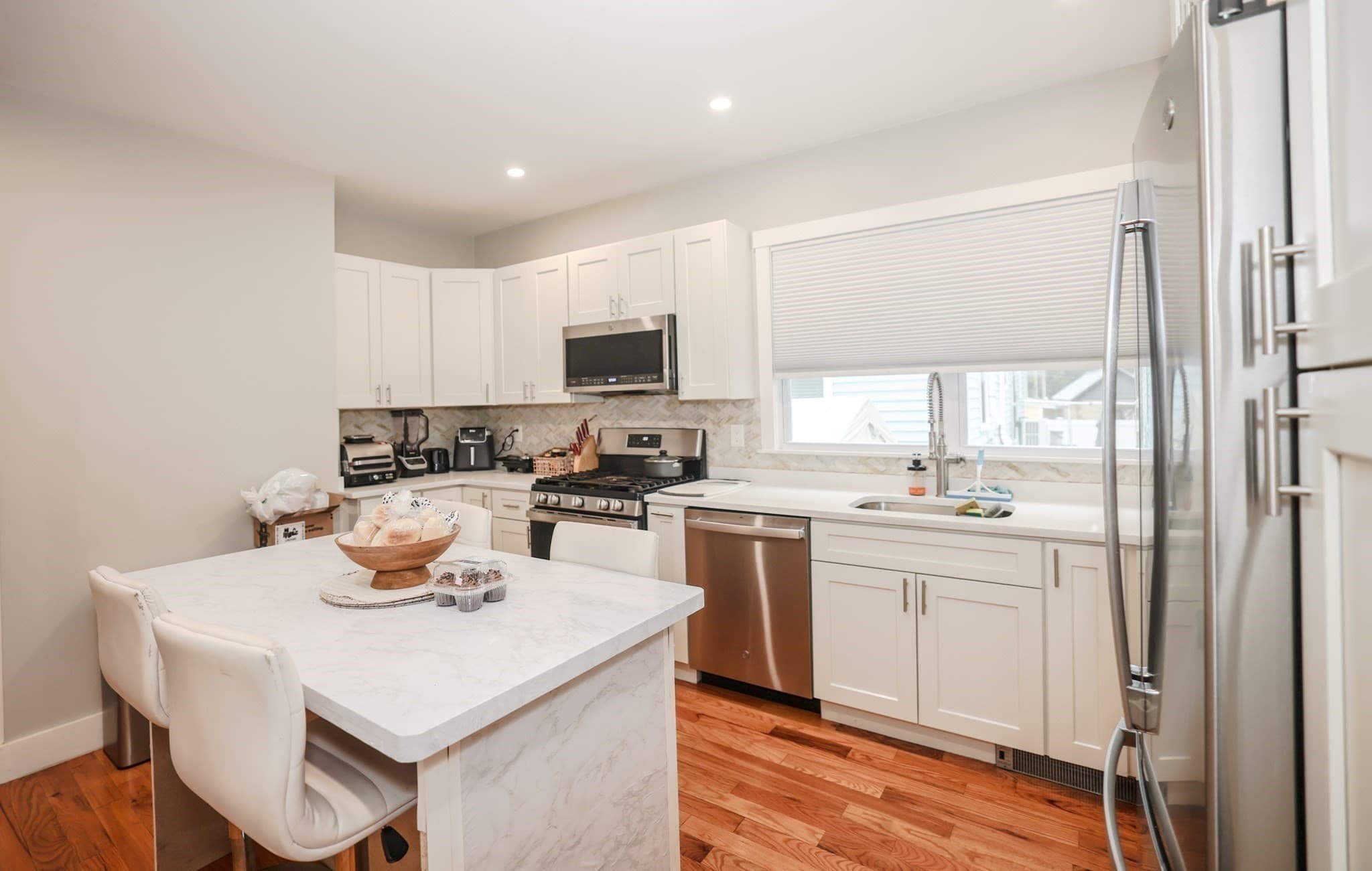 4 Family at 137-139 West St, Malden MA 02148, Malden, photo 17 of 42