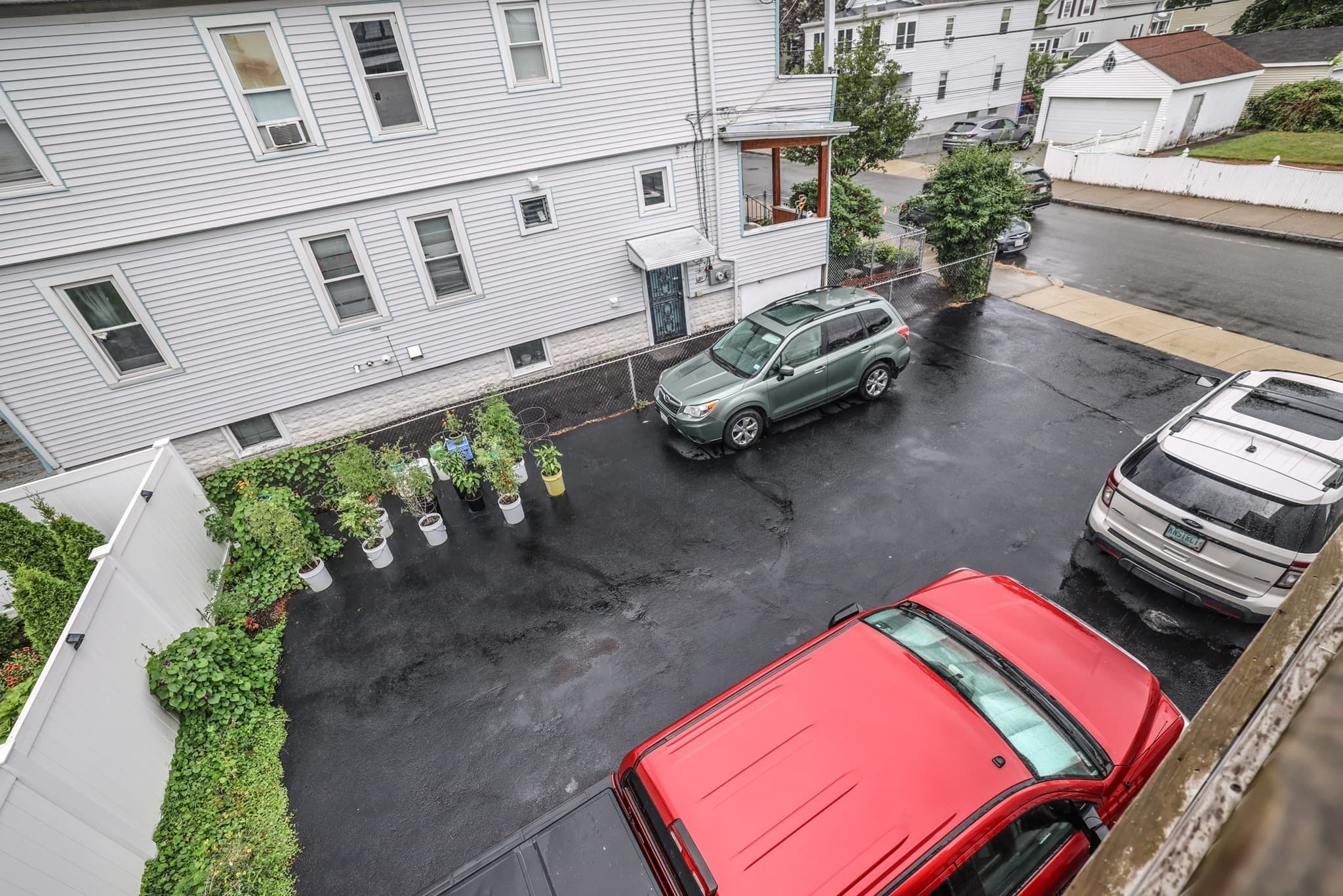 4 Family at 137-139 West St, Malden MA 02148, Malden, photo 5 of 42