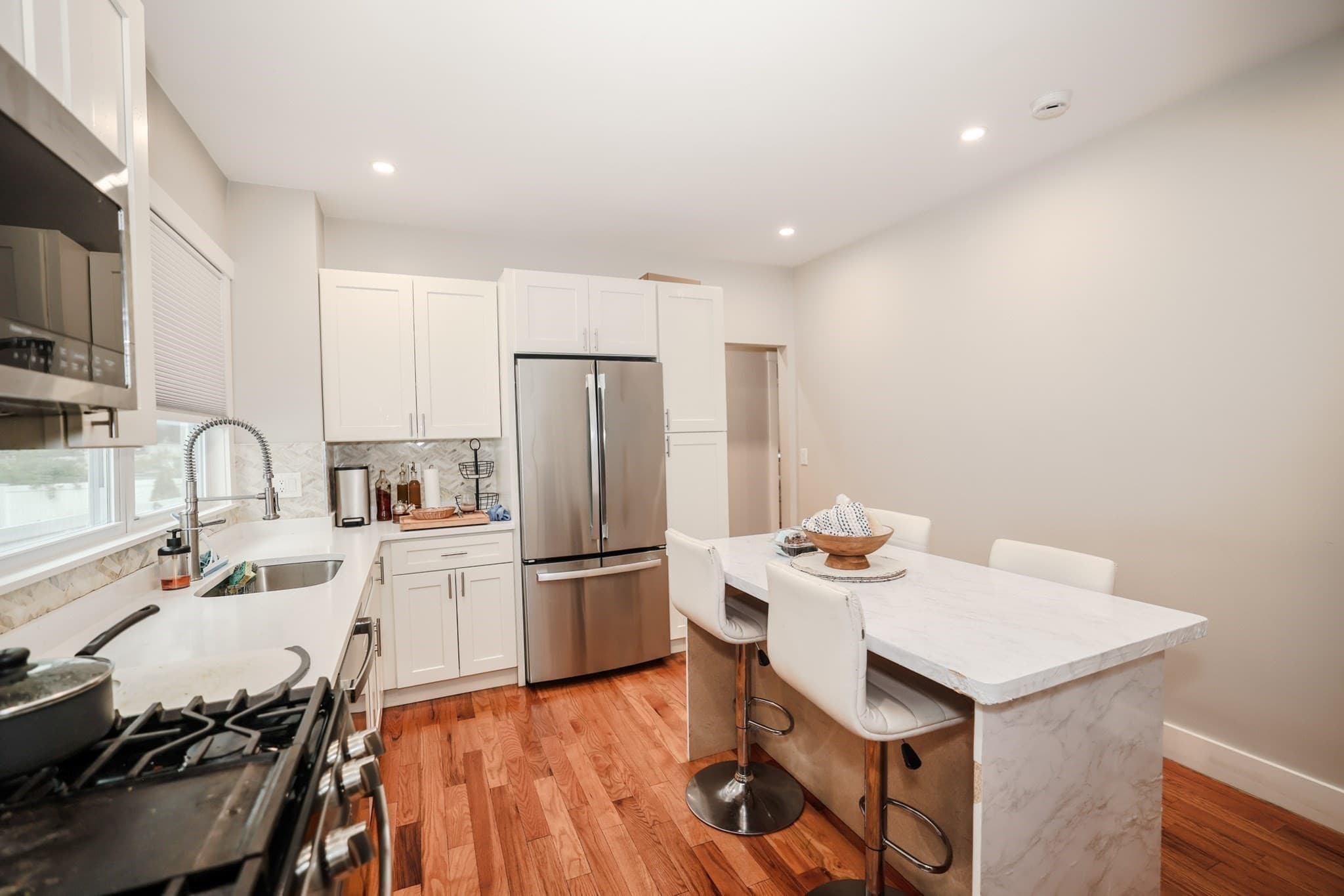 4 Family at 137-139 West St, Malden MA 02148, Malden, photo 15 of 42