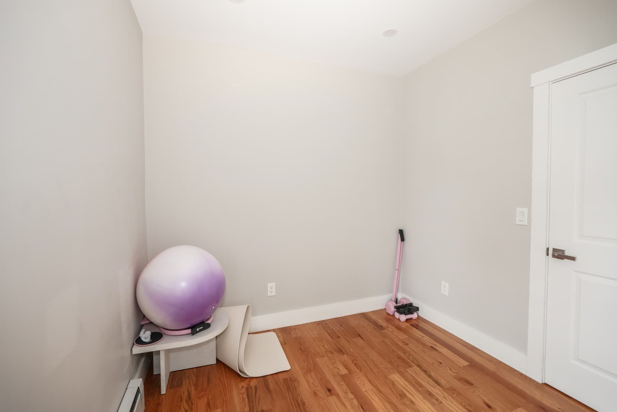 4 Family at 137-139 West St, Malden MA 02148, Malden, photo 29 of 42
