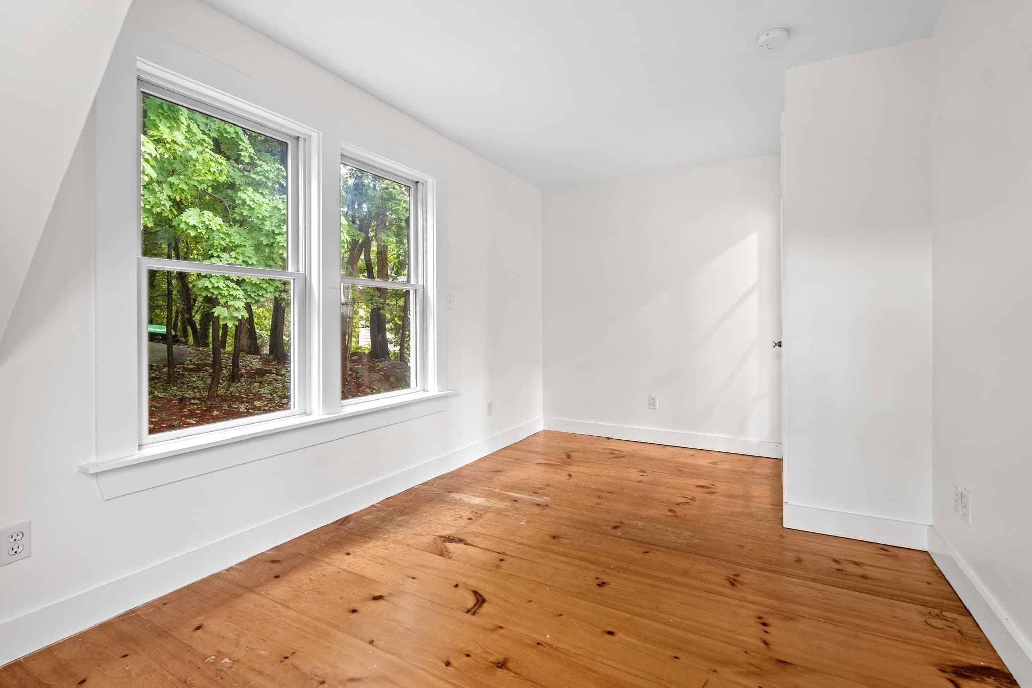 Single Family Residence at 1105 Washington, Gloucester MA 01930, Gloucester, photo 19 of 29