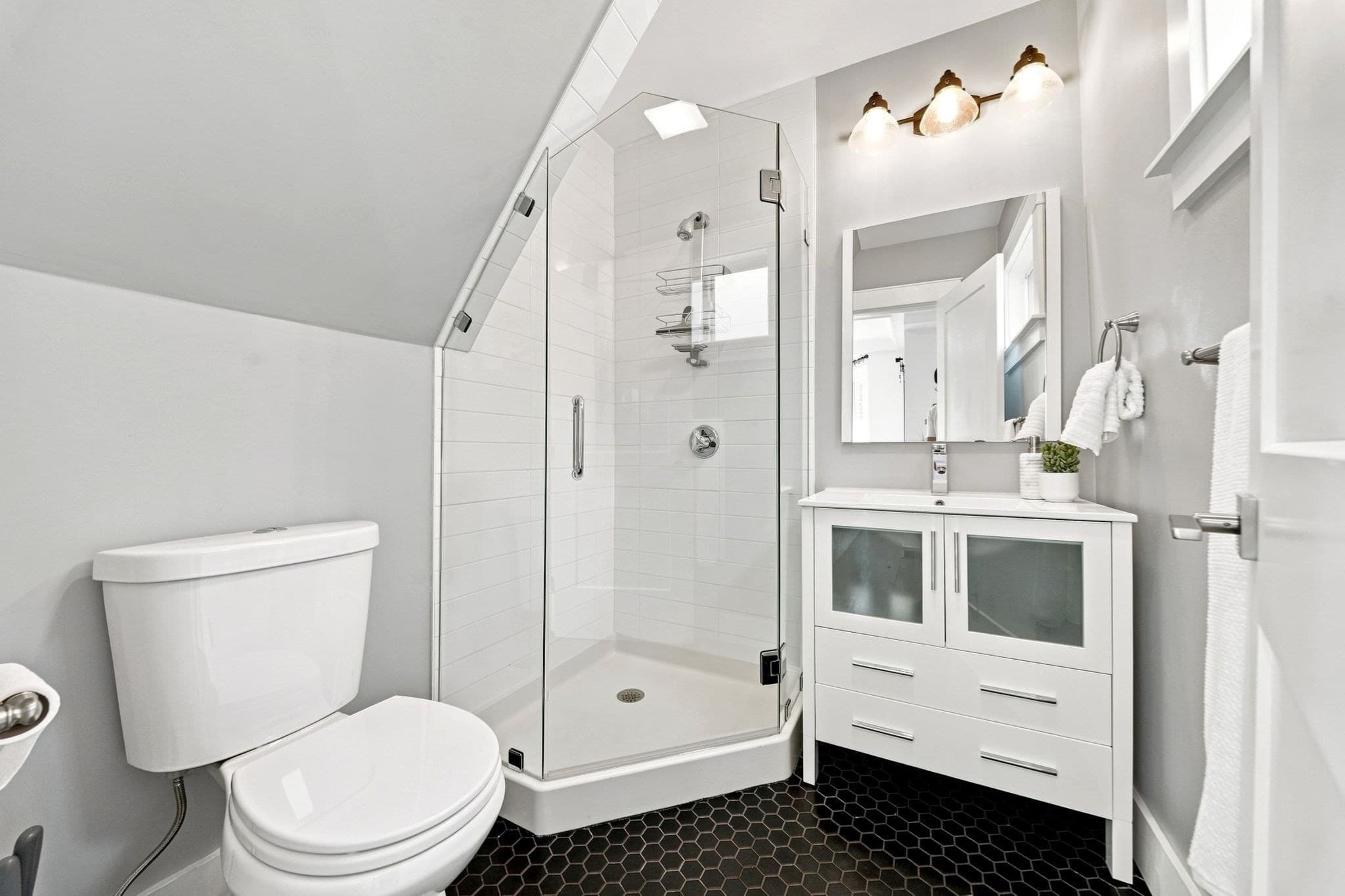 Single Family Residence at 18 Partridge Ave, Somerville MA 02145, Somerville, photo 12 of 39