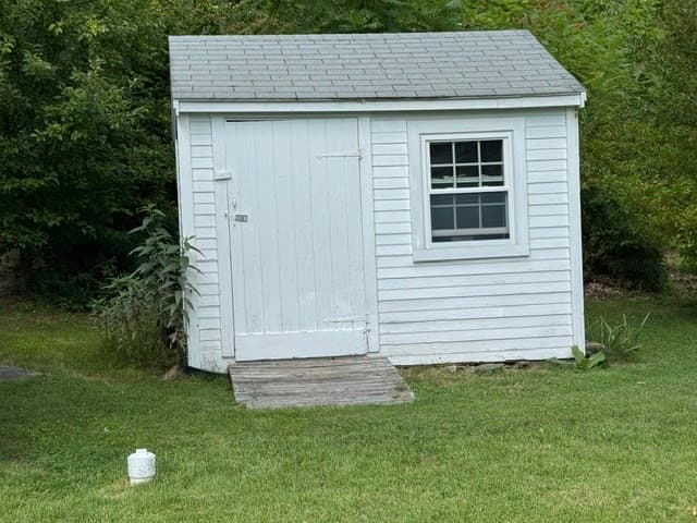 Mobile Home at 9 Jordan Way, Pepperell MA 01463, photo 5 of 31