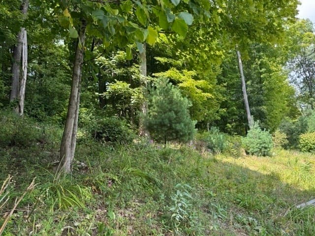 Mobile Home at 9 Jordan Way, Pepperell MA 01463, photo 4 of 31