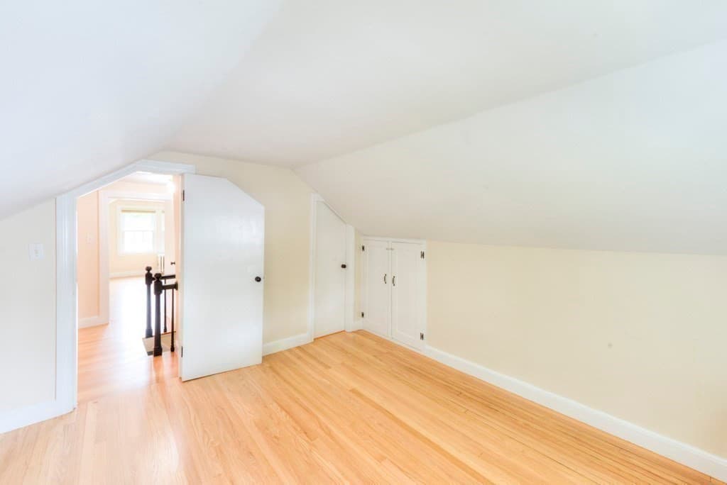 Single Family Residence at 27 Mayflower Circle, Worcester MA 01606, Worcester, photo 32 of 36