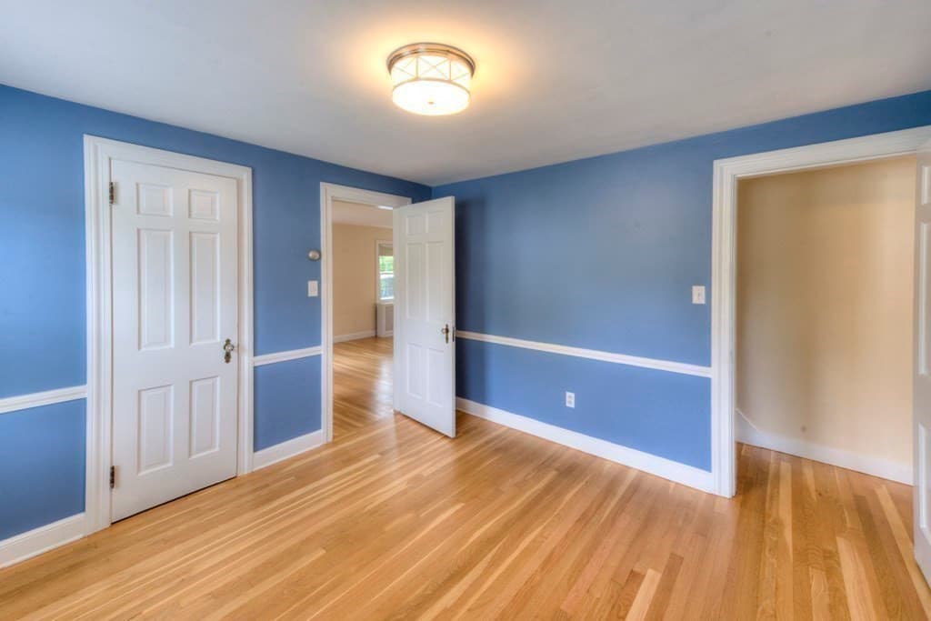 Single Family Residence at 27 Mayflower Circle, Worcester MA 01606, Worcester, photo 20 of 36