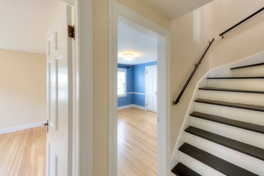 Single Family Residence at 27 Mayflower Circle, Worcester MA 01606, Worcester, photo 24 of 36