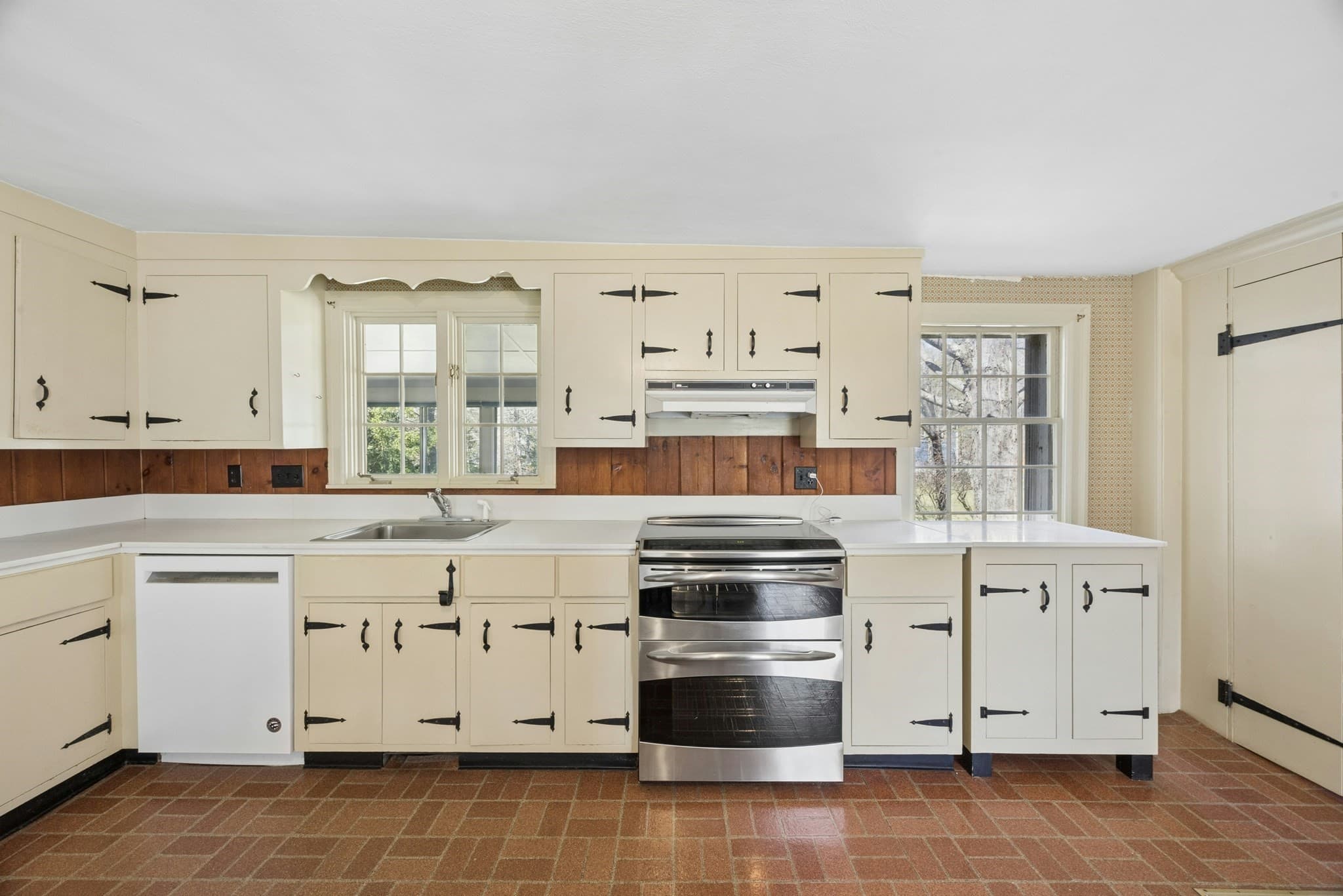 Single Family Residence at 302A Church Street, Northborough MA 01532, Northborough, photo 13 of 32