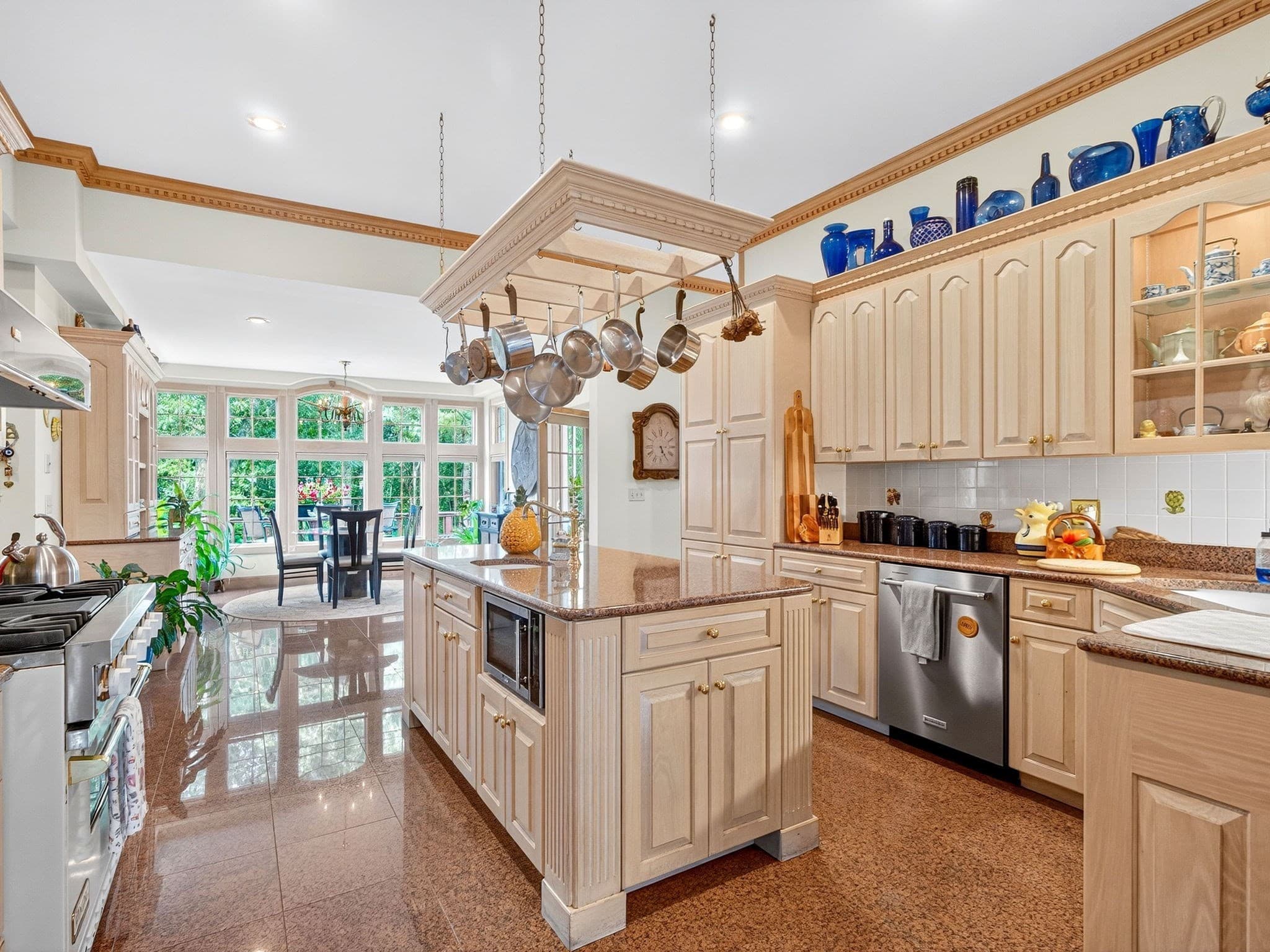 Single Family Residence at 6 Kerna Dr, Bourne MA 02532, photo 6 of 42