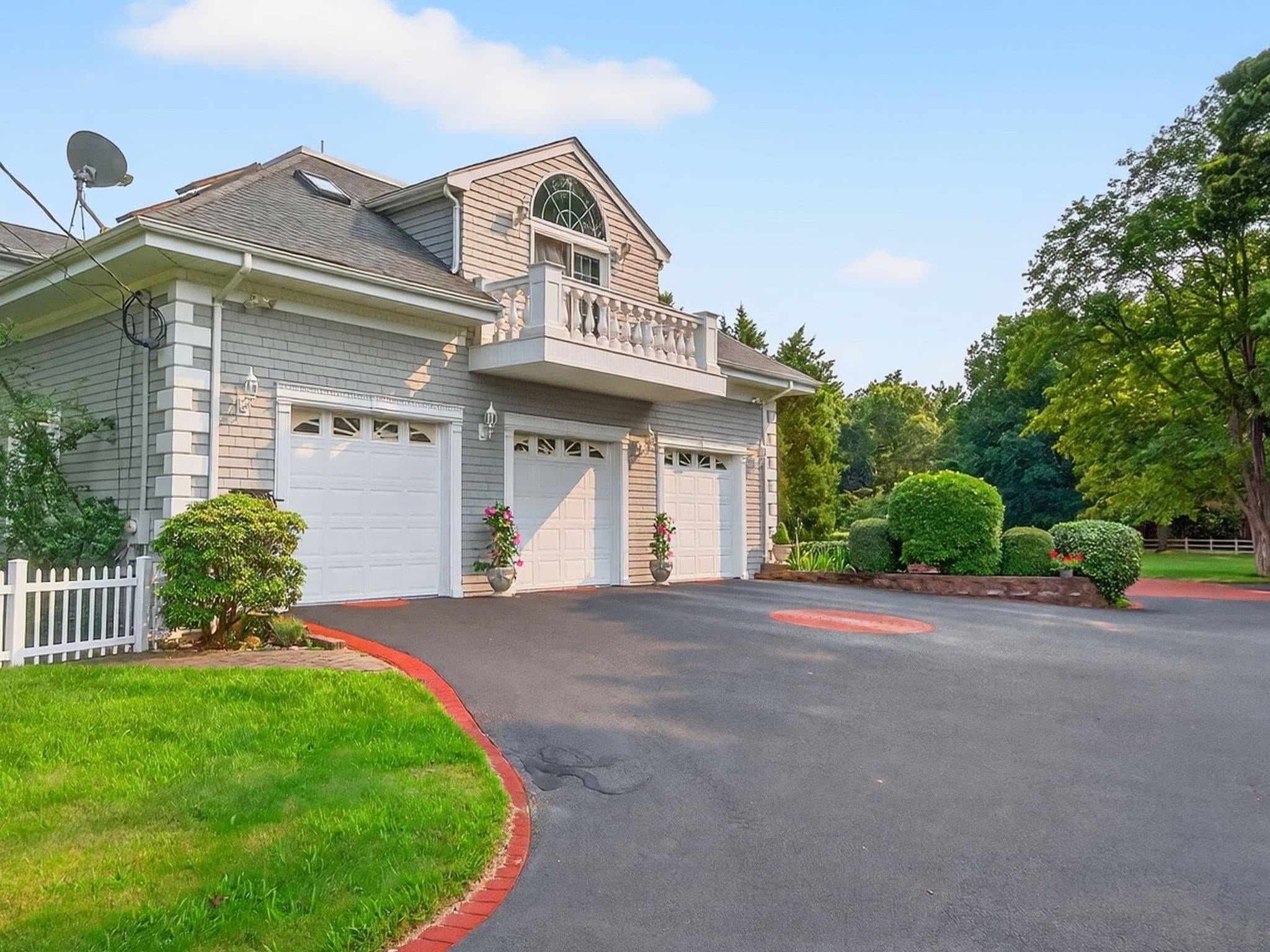 Single Family Residence at 6 Kerna Dr, Bourne MA 02532, photo 35 of 42