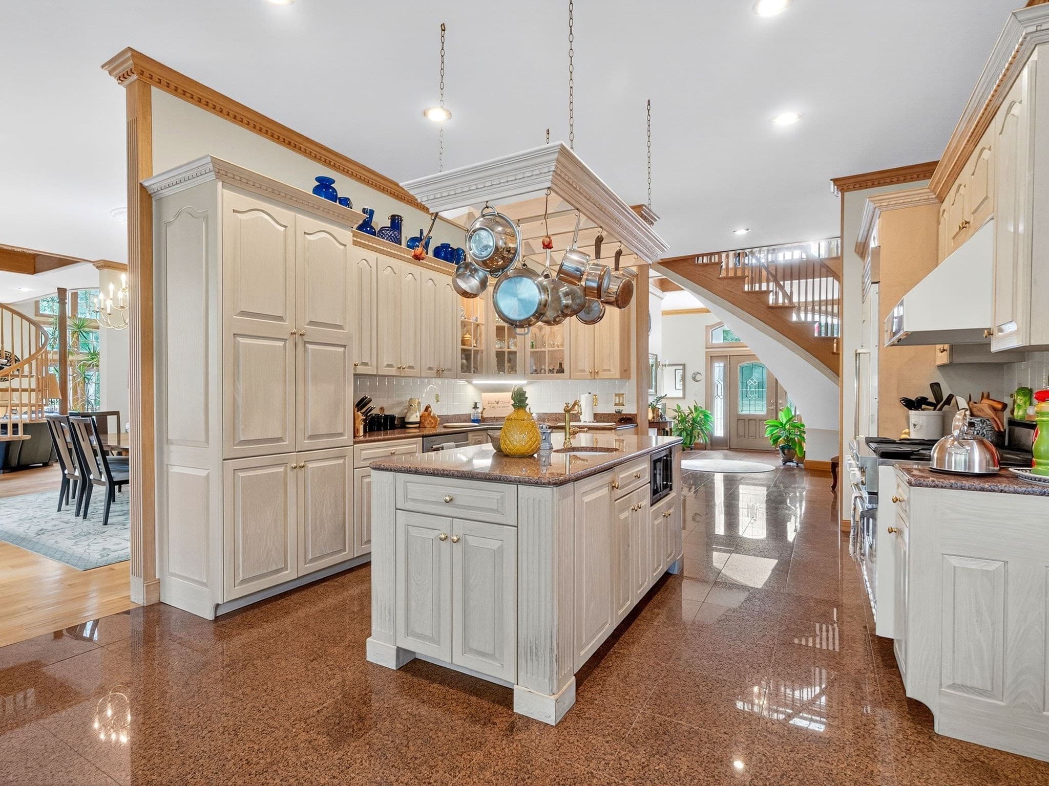 Single Family Residence at 6 Kerna Dr, Bourne MA 02532, photo 8 of 42