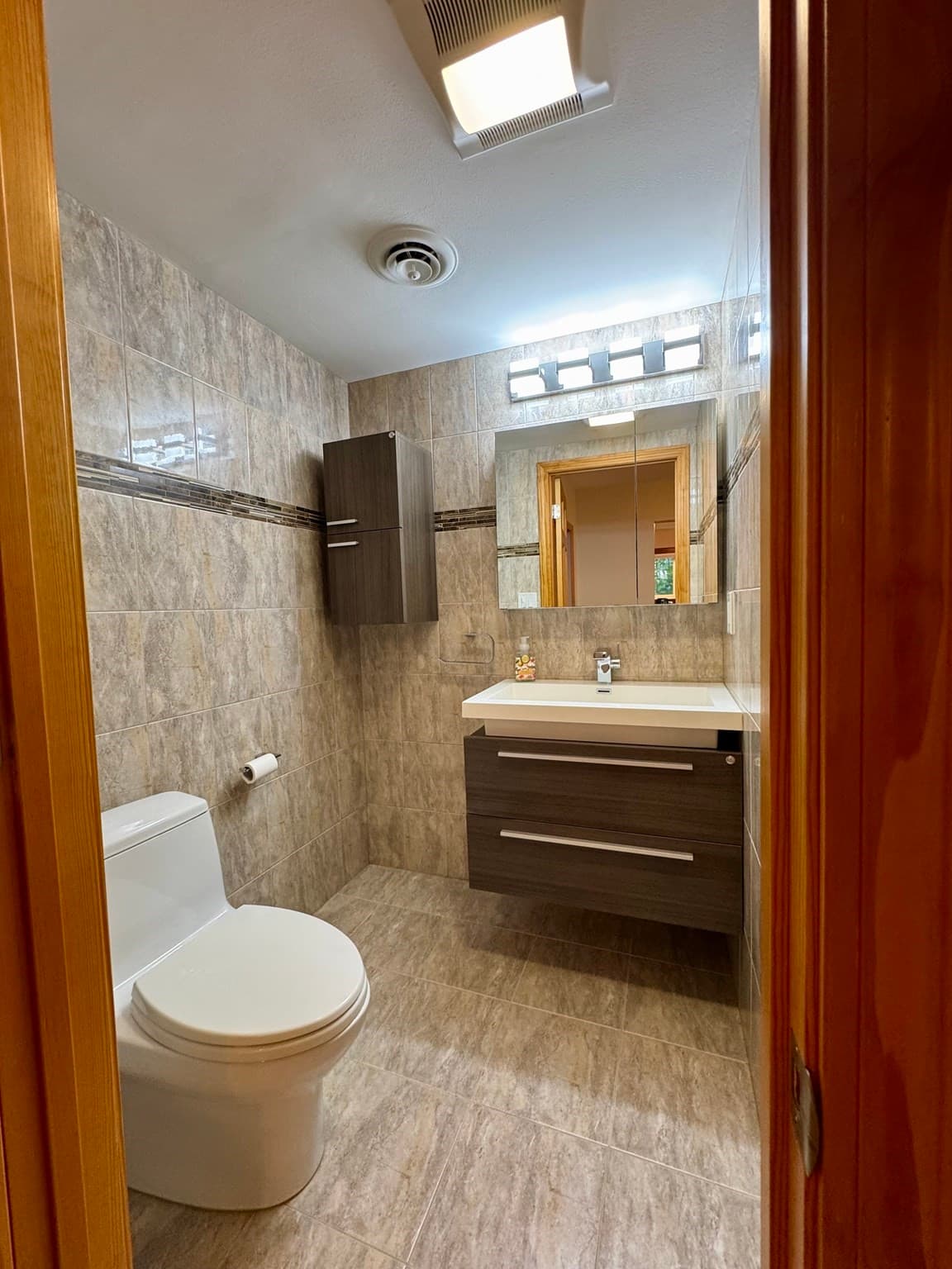 Condominium at 22 Celestial Way # 19B, Salem MA 01970, Salem, photo 17 of 41