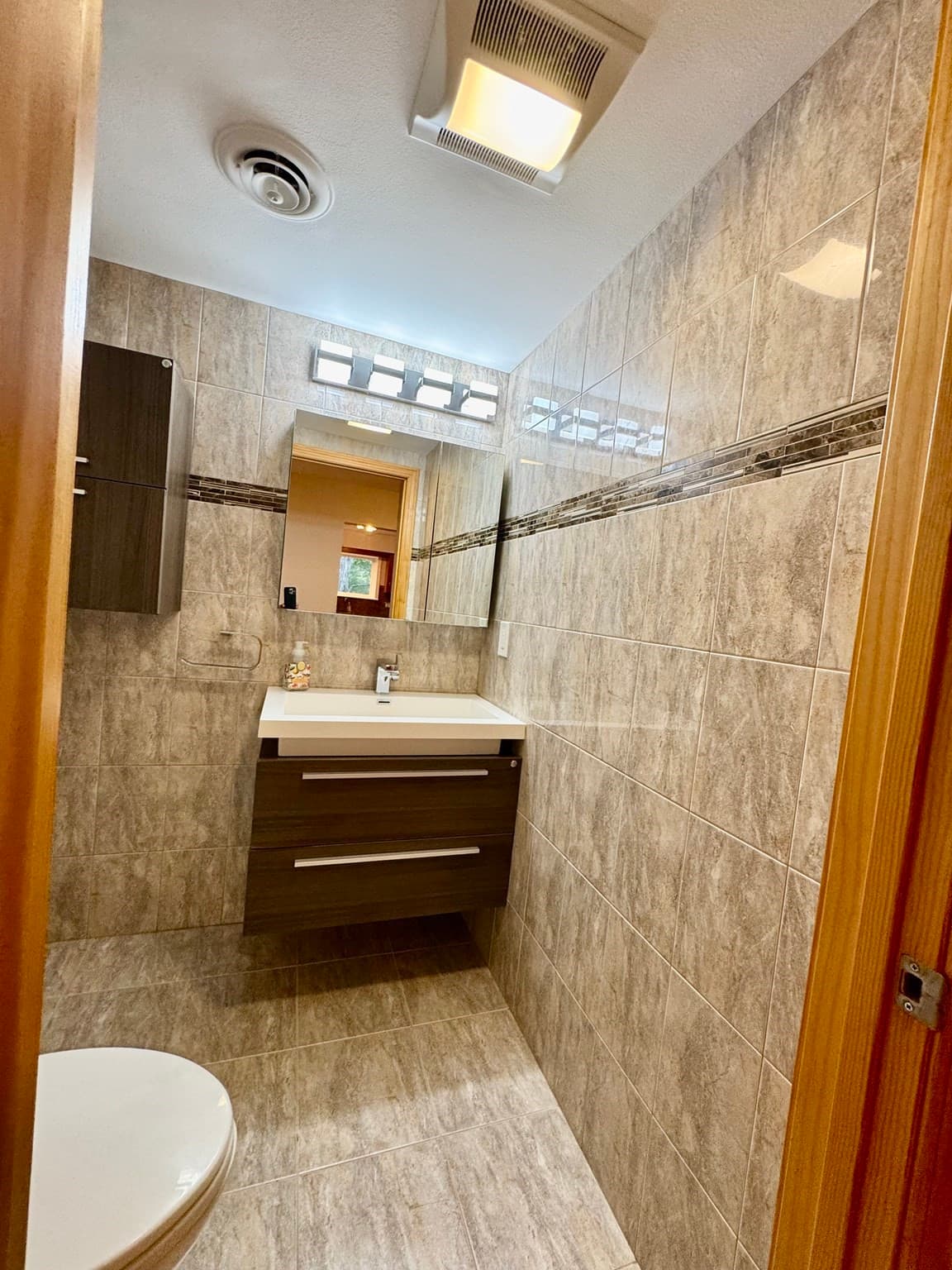 Condominium at 22 Celestial Way # 19B, Salem MA 01970, Salem, photo 18 of 41