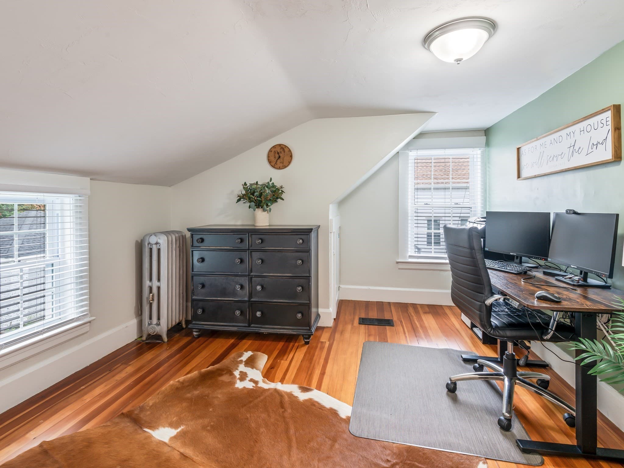 Single Family Residence at 101 S Main St, Uxbridge MA 01569, Uxbridge, photo 23 of 42