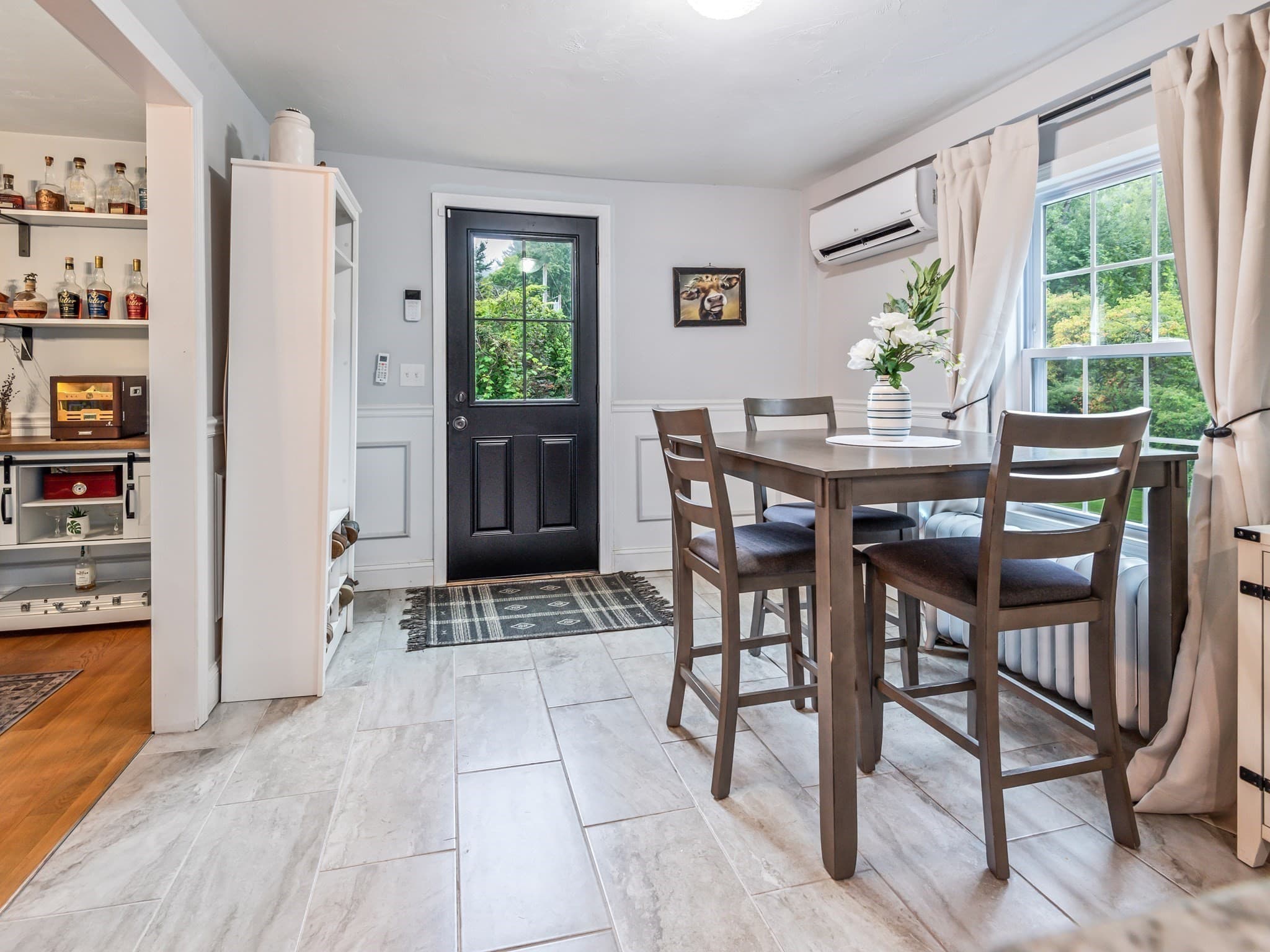 Single Family Residence at 101 S Main St, Uxbridge MA 01569, Uxbridge, photo 16 of 42