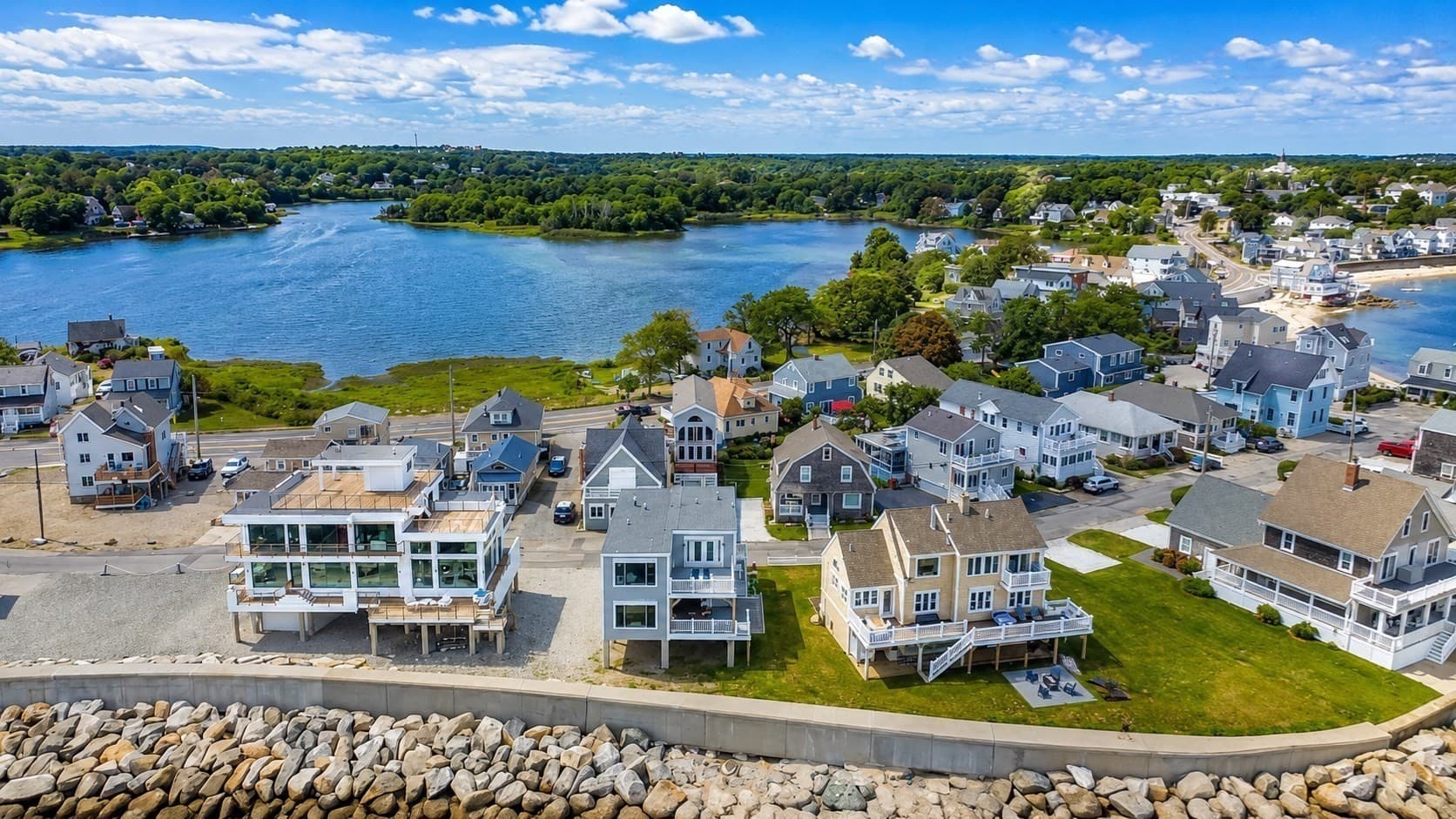 Single Family Residence at 16 Gunrock Ave, Hull MA 02045, Hull, photo 16 of 38