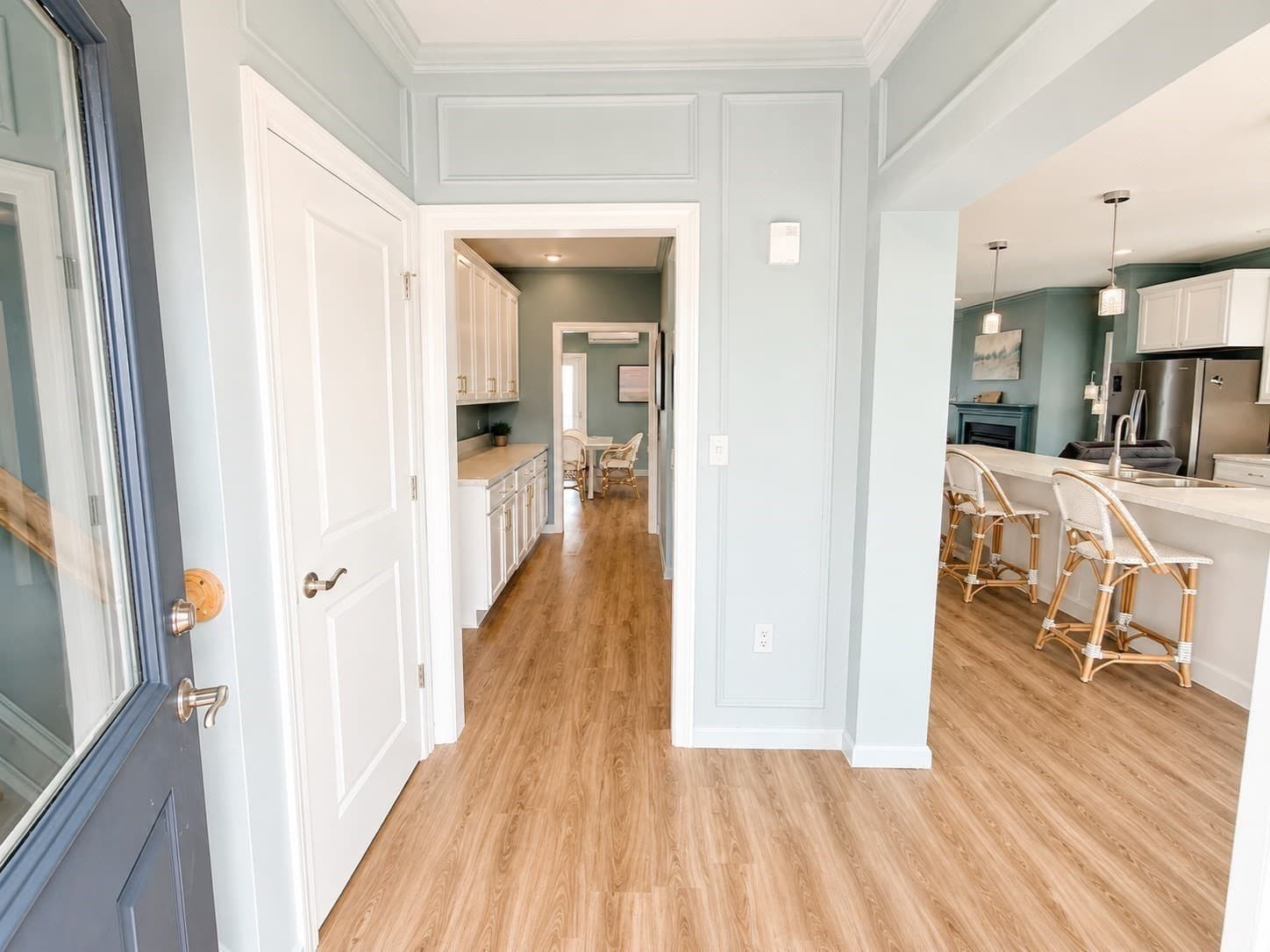 Single Family Residence at 16 Gunrock Ave, Hull MA 02045, Hull, photo 10 of 38