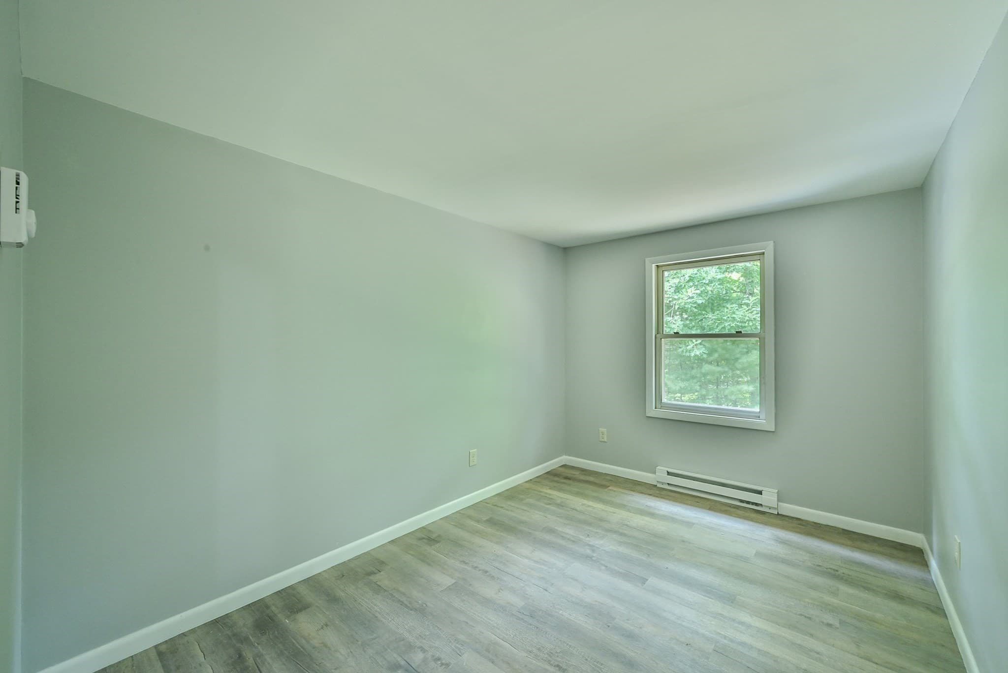 Single Family Residence at 124 Sutton Road, Webster MA 01570, Webster, photo 27 of 28