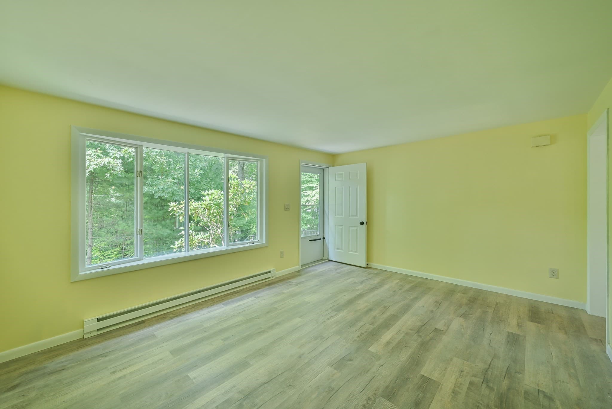 Single Family Residence at 124 Sutton Road, Webster MA 01570, Webster, photo 13 of 28