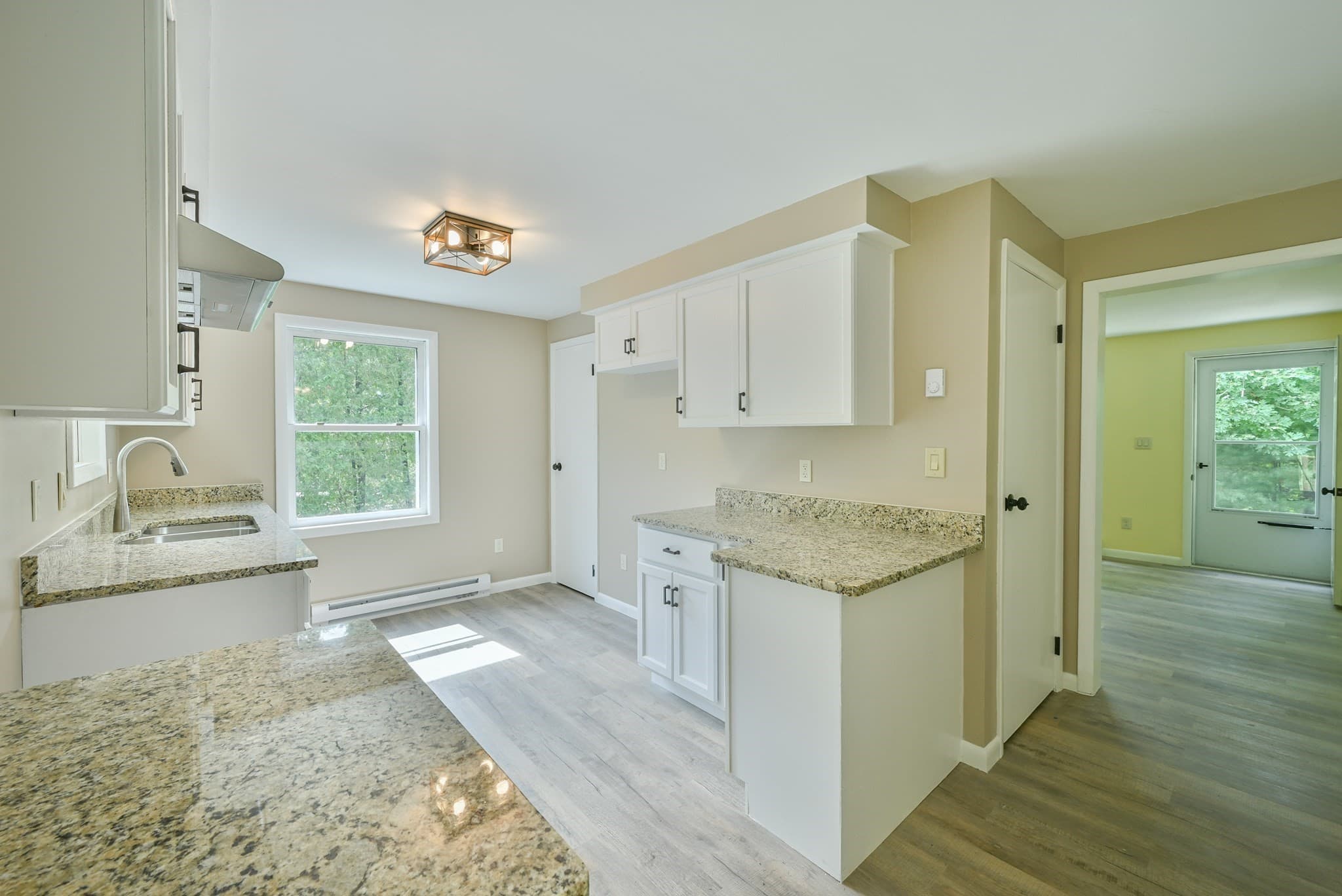 Single Family Residence at 124 Sutton Road, Webster MA 01570, Webster, photo 17 of 28