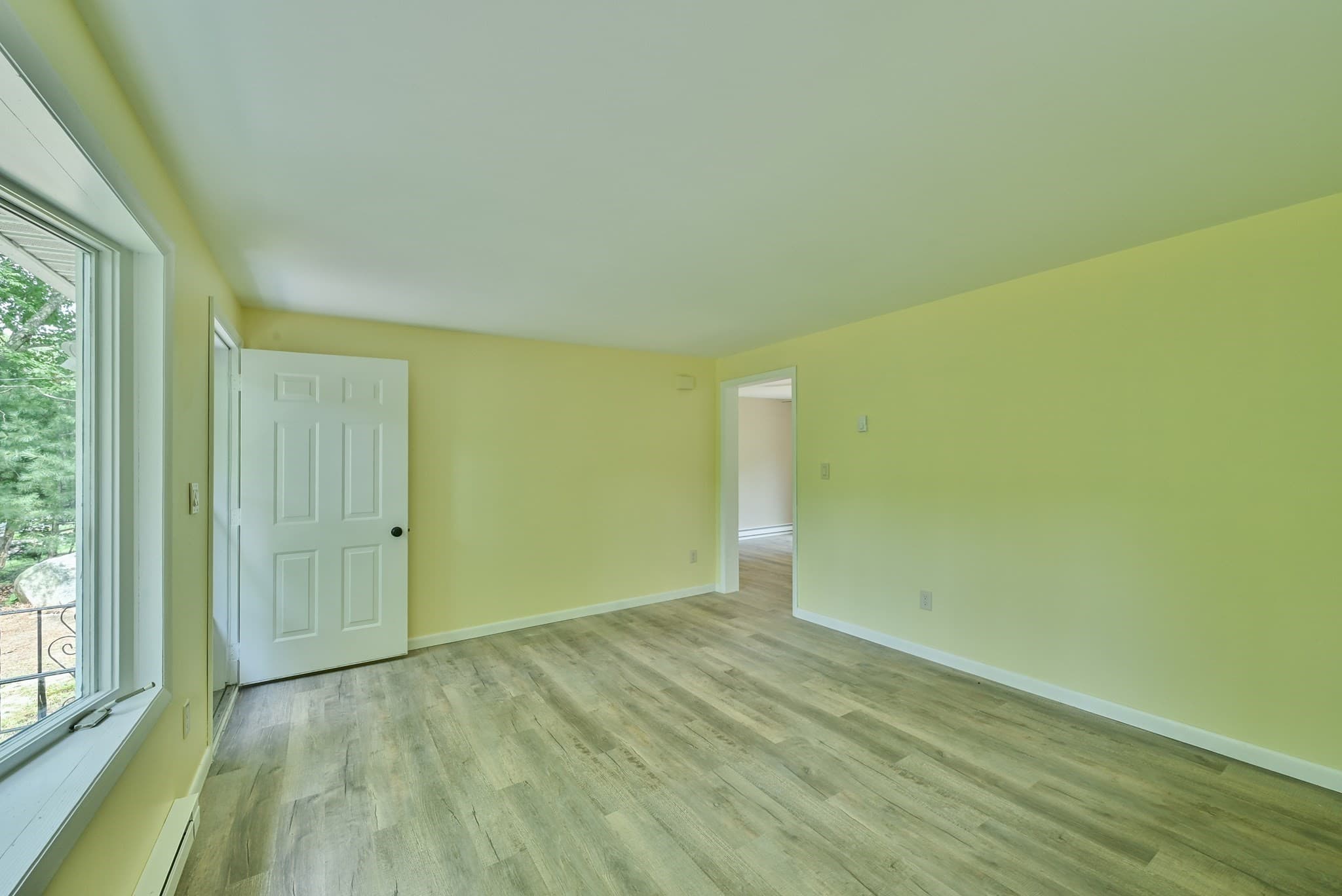 Single Family Residence at 124 Sutton Road, Webster MA 01570, Webster, photo 12 of 28