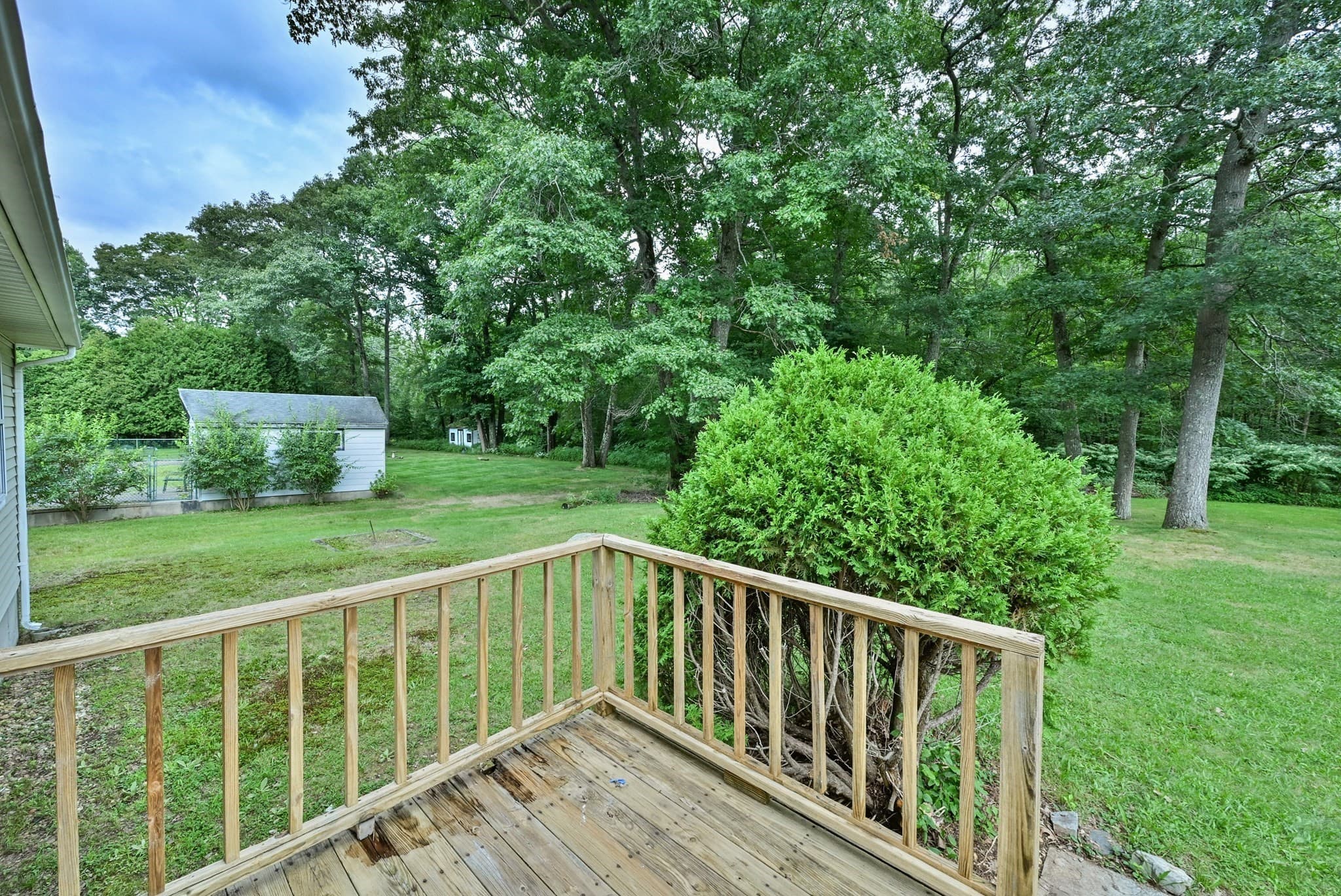 Single Family Residence at 124 Sutton Road, Webster MA 01570, Webster, photo 9 of 28